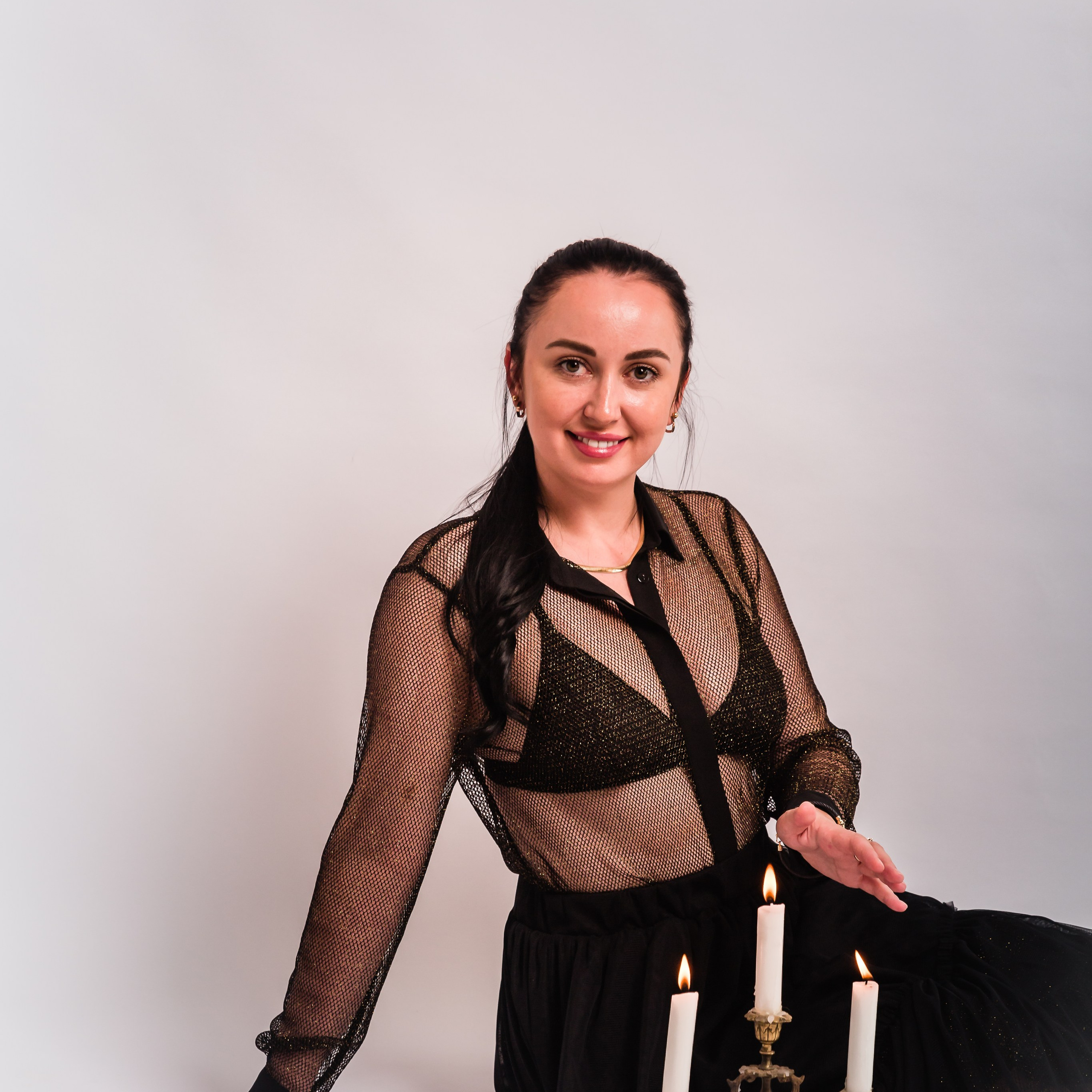 Beautifull Anna. Studio. Professional family and children’s photographer in Izmir Irina Eron