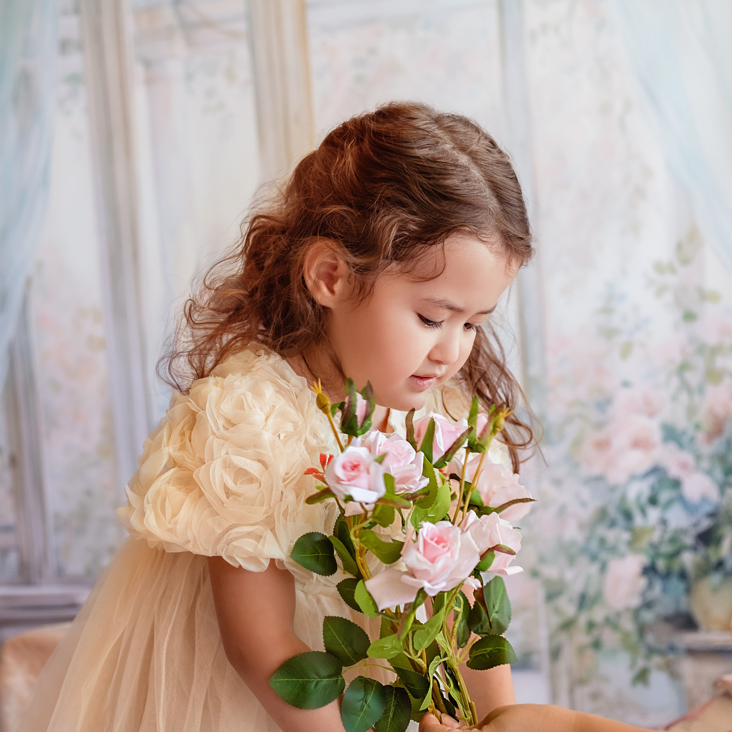 Studio. Professional family and children’s photographer in Izmir Irina Eron