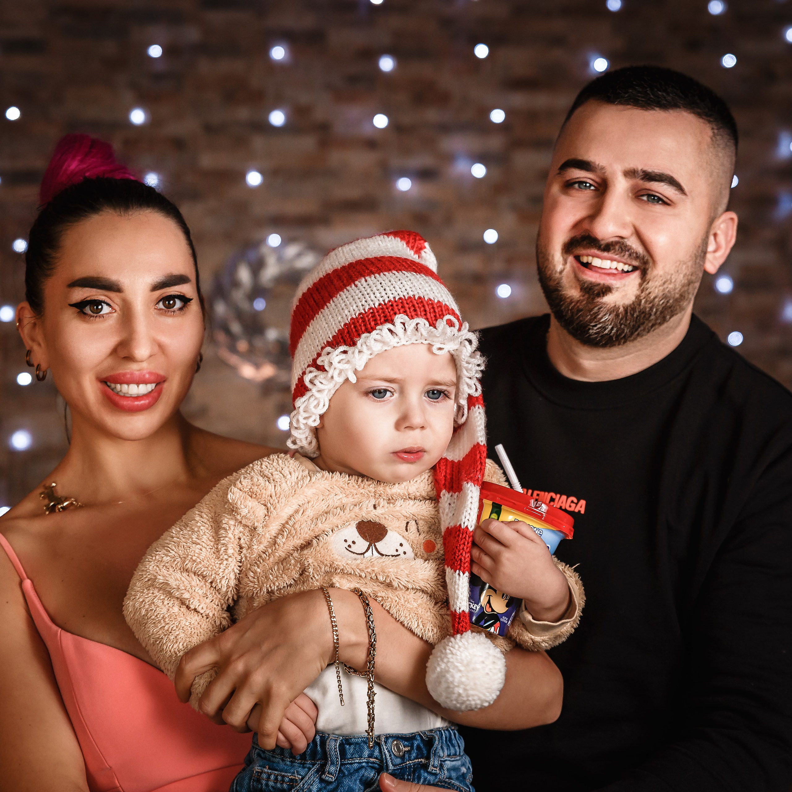 2025 Anna&Miran&Özgür. Professional family and children’s photographer in Izmir Irina Eron
