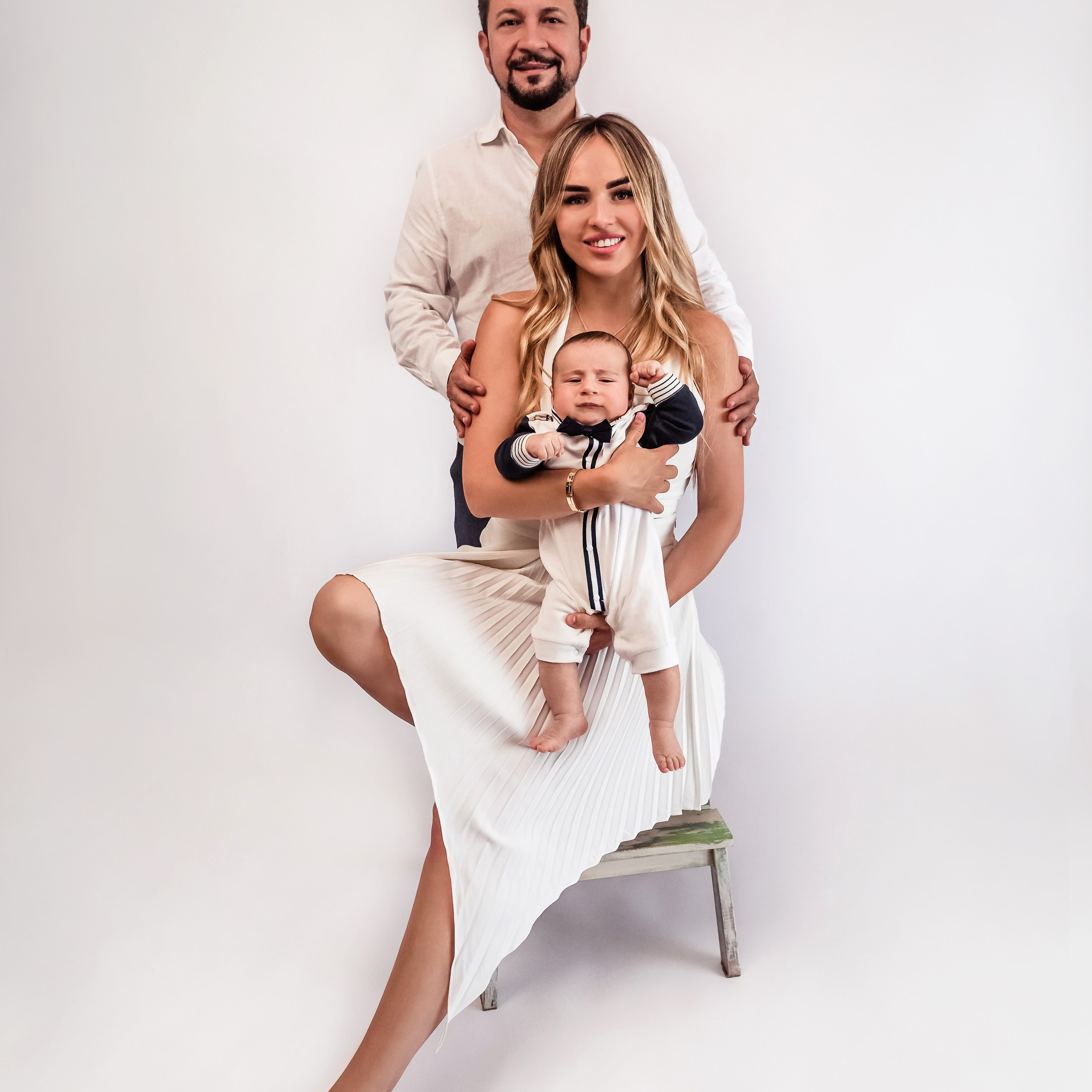 Photo session with three-month-old baby. Professional family and children’s photographer in Izmir Irina Eron