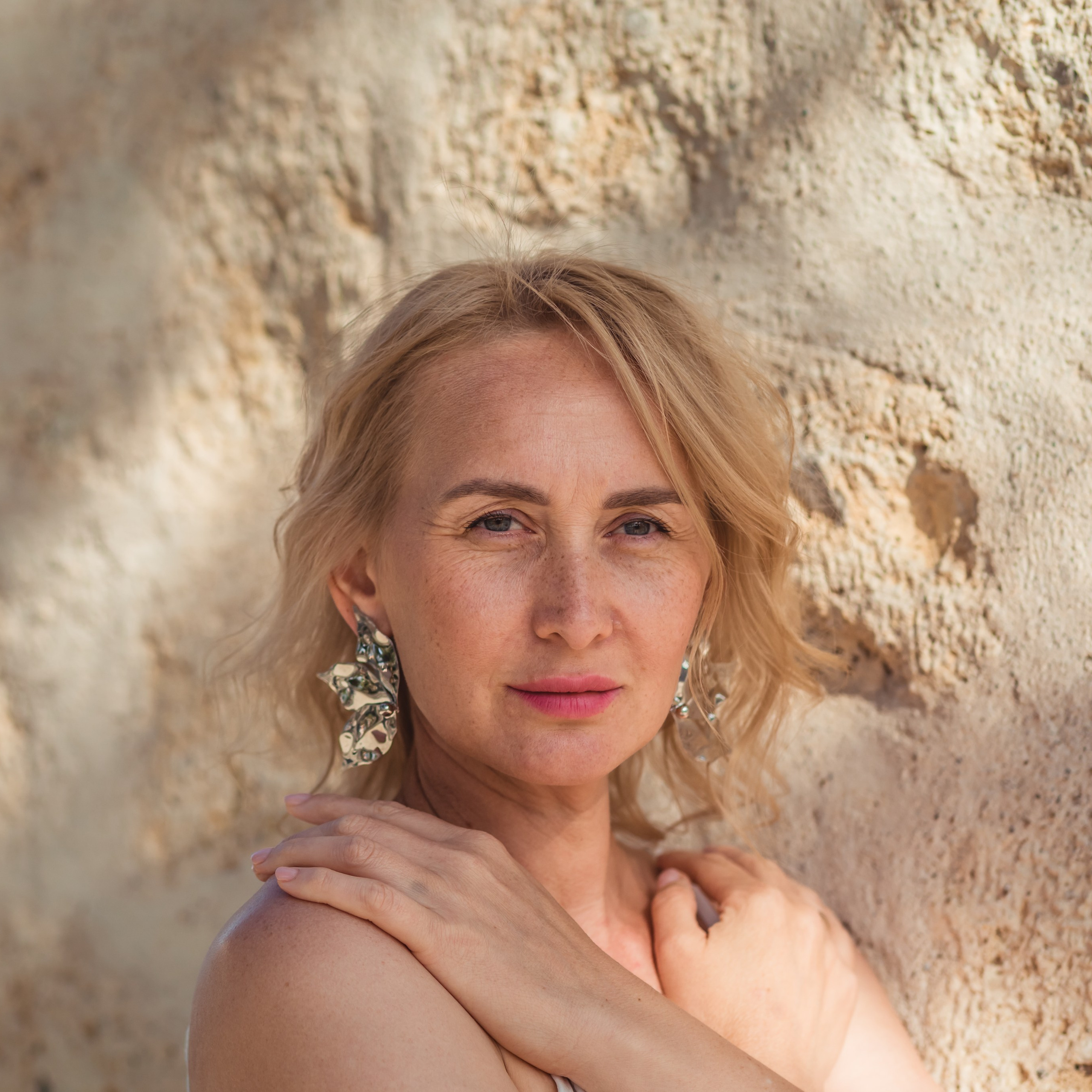 Photo session for tourists in Alacati, Cesme