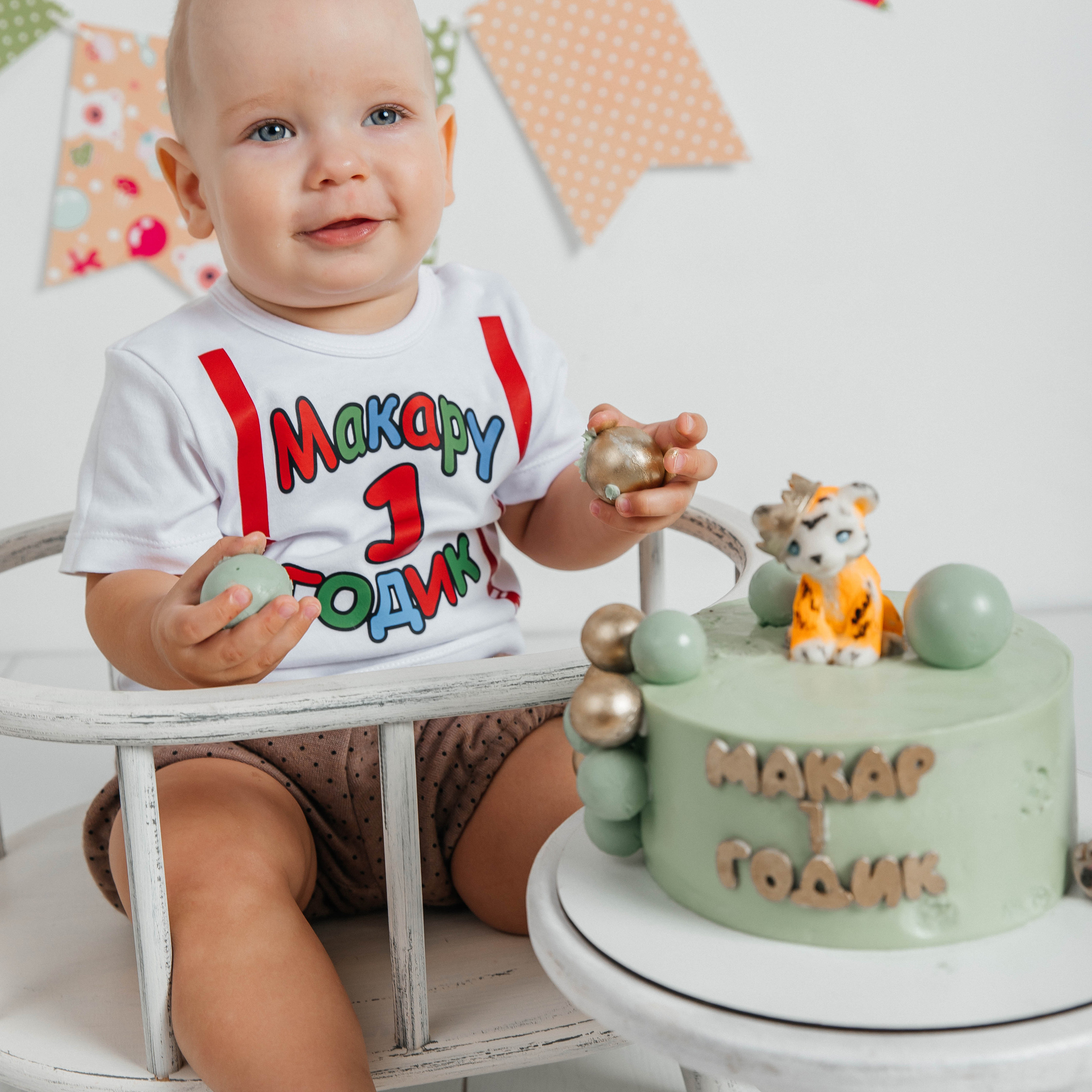 Годовасие. Детский фотограф Сургут Надежда Фриз