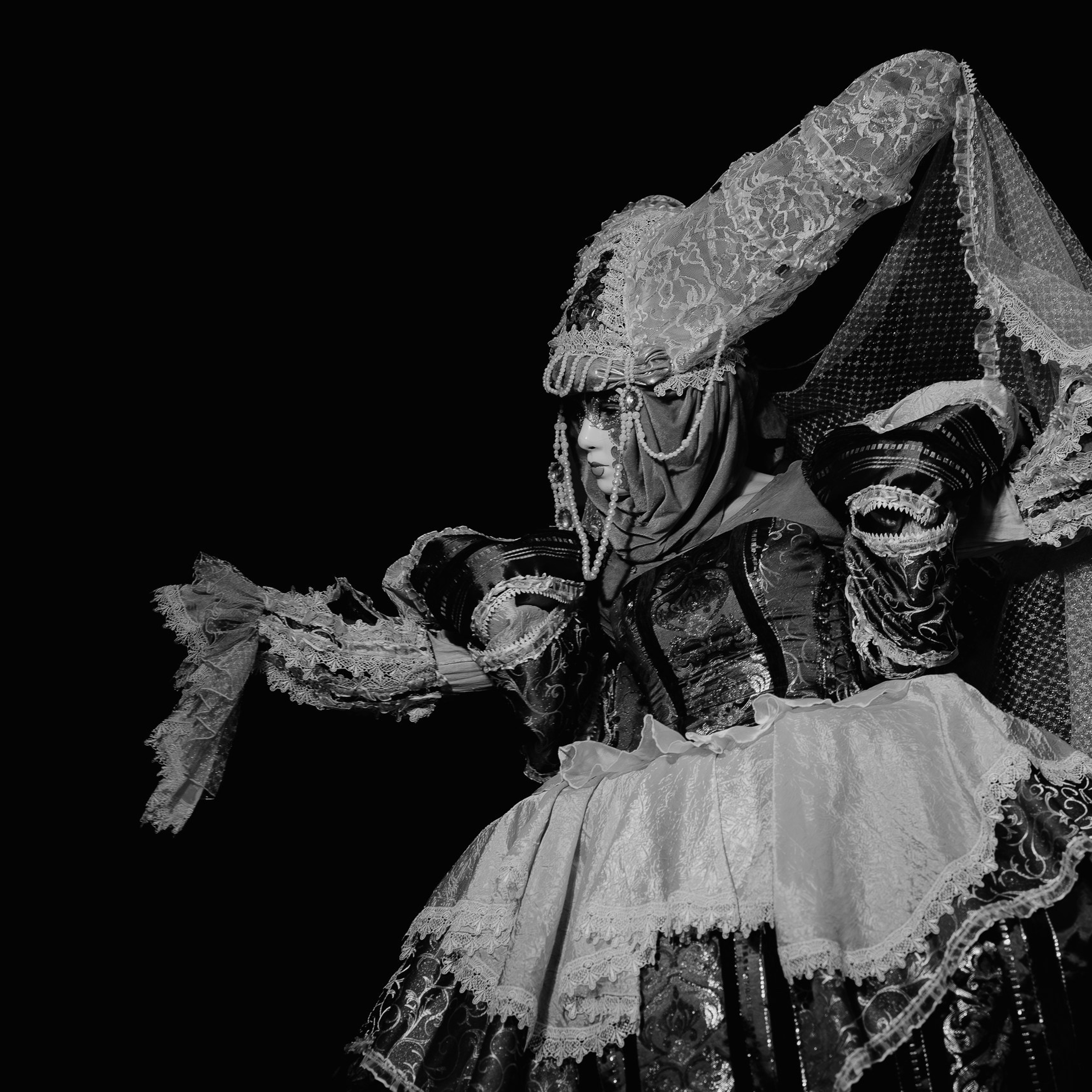 SEASON 2024-2025 THEATRE PARTY