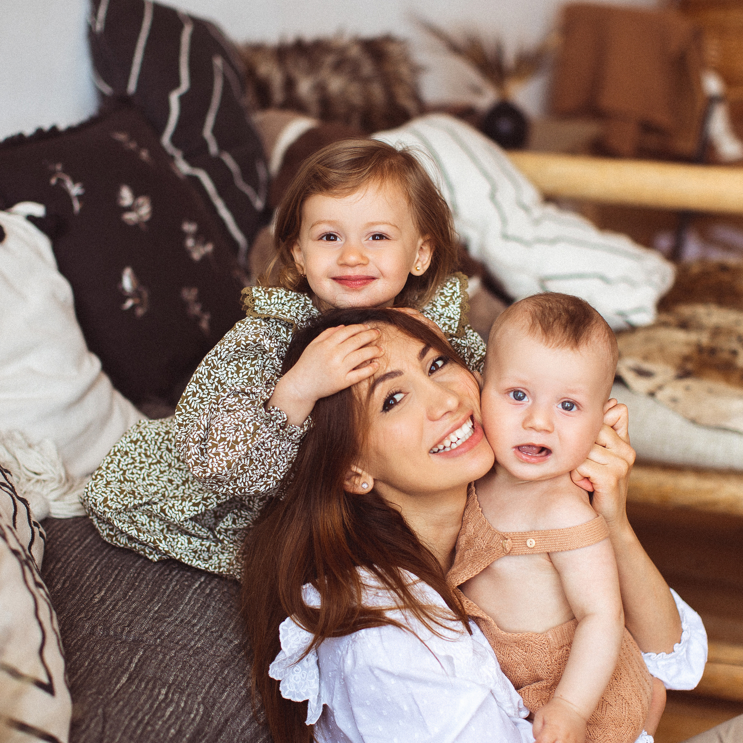 Будни материнства, Екатерина