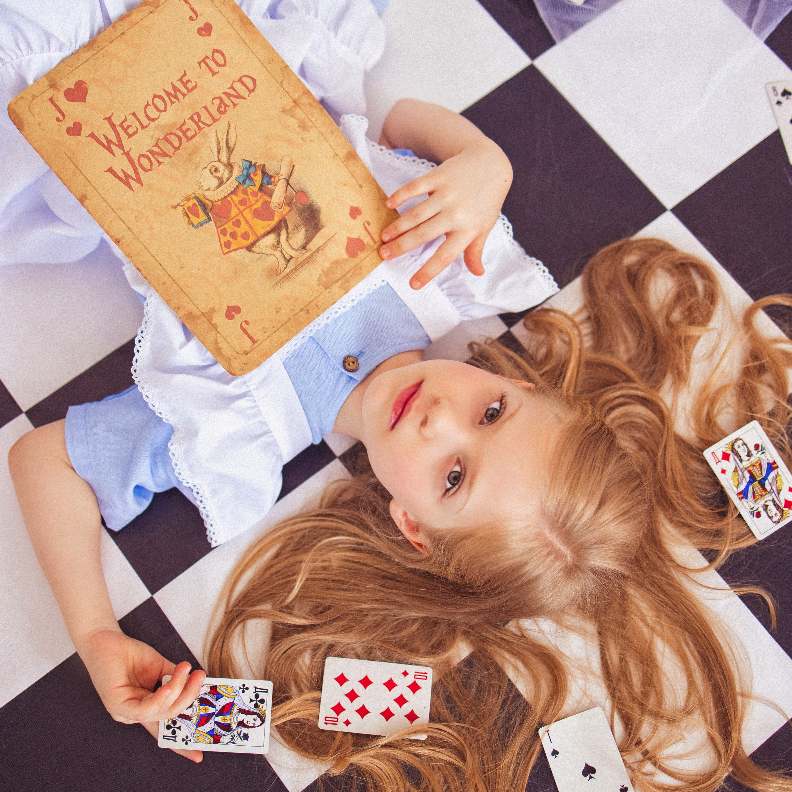 Алиса в стране ЧУДЕС