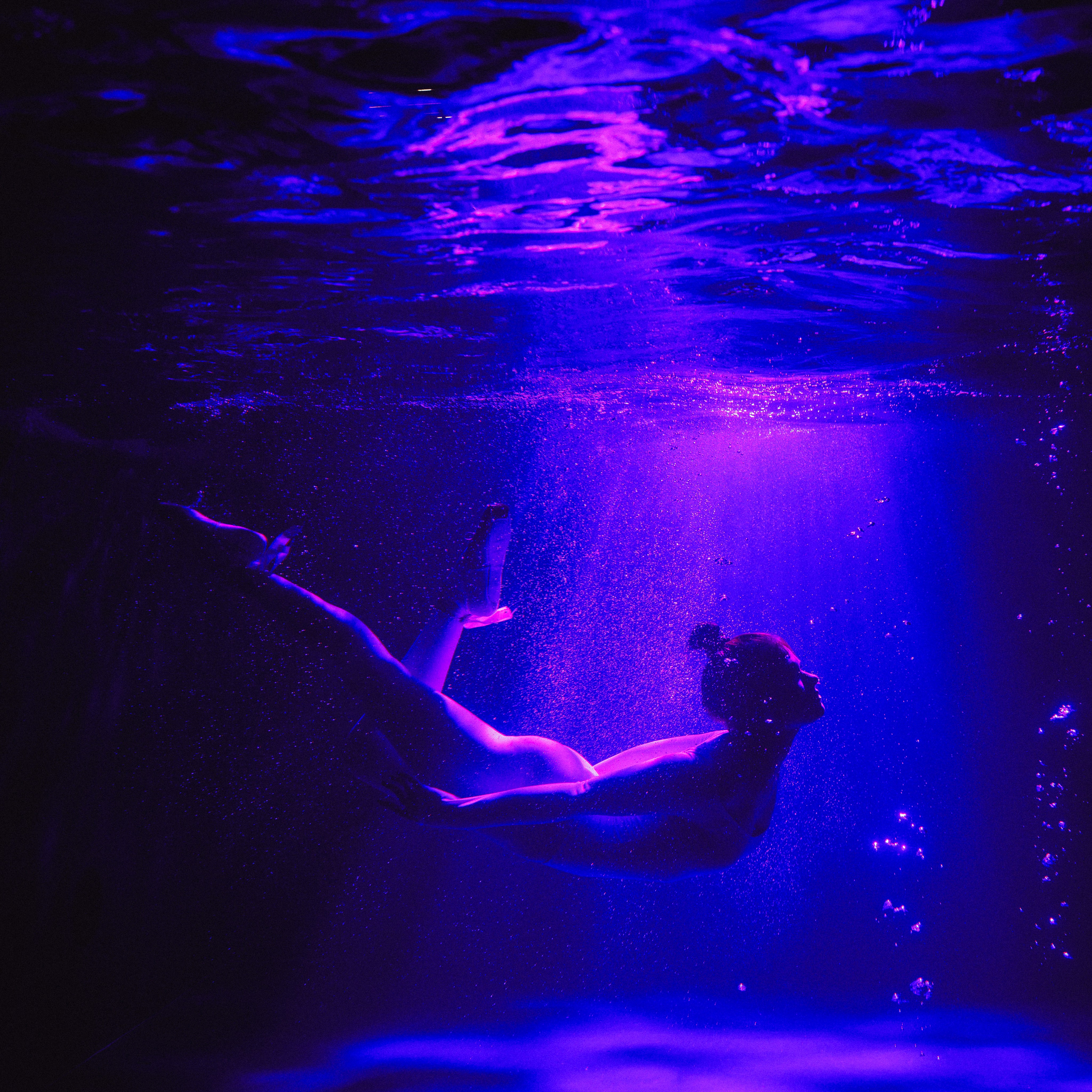 Подводная съёмка в&nbsp;бассейне