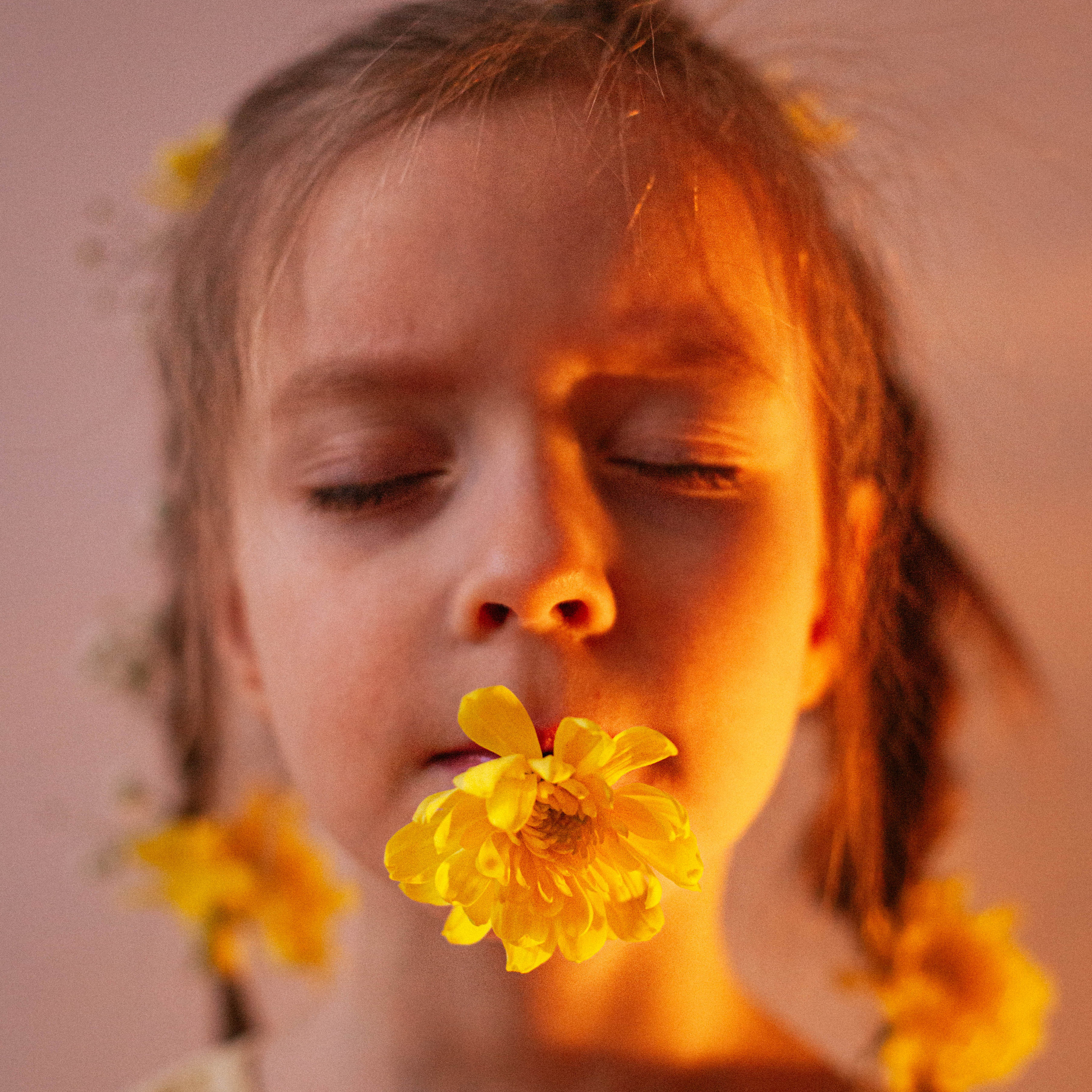 С жёлтыми цветами. Семейный фотограф СПб и ЛО Татьяна Прилепко