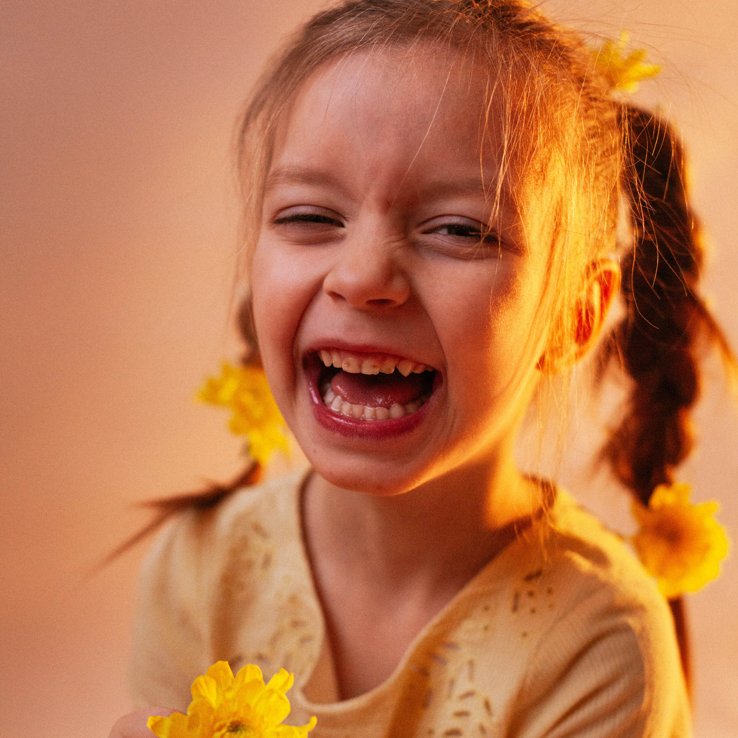 С жёлтыми цветами. Семейный фотограф СПб и ЛО Татьяна Прилепко