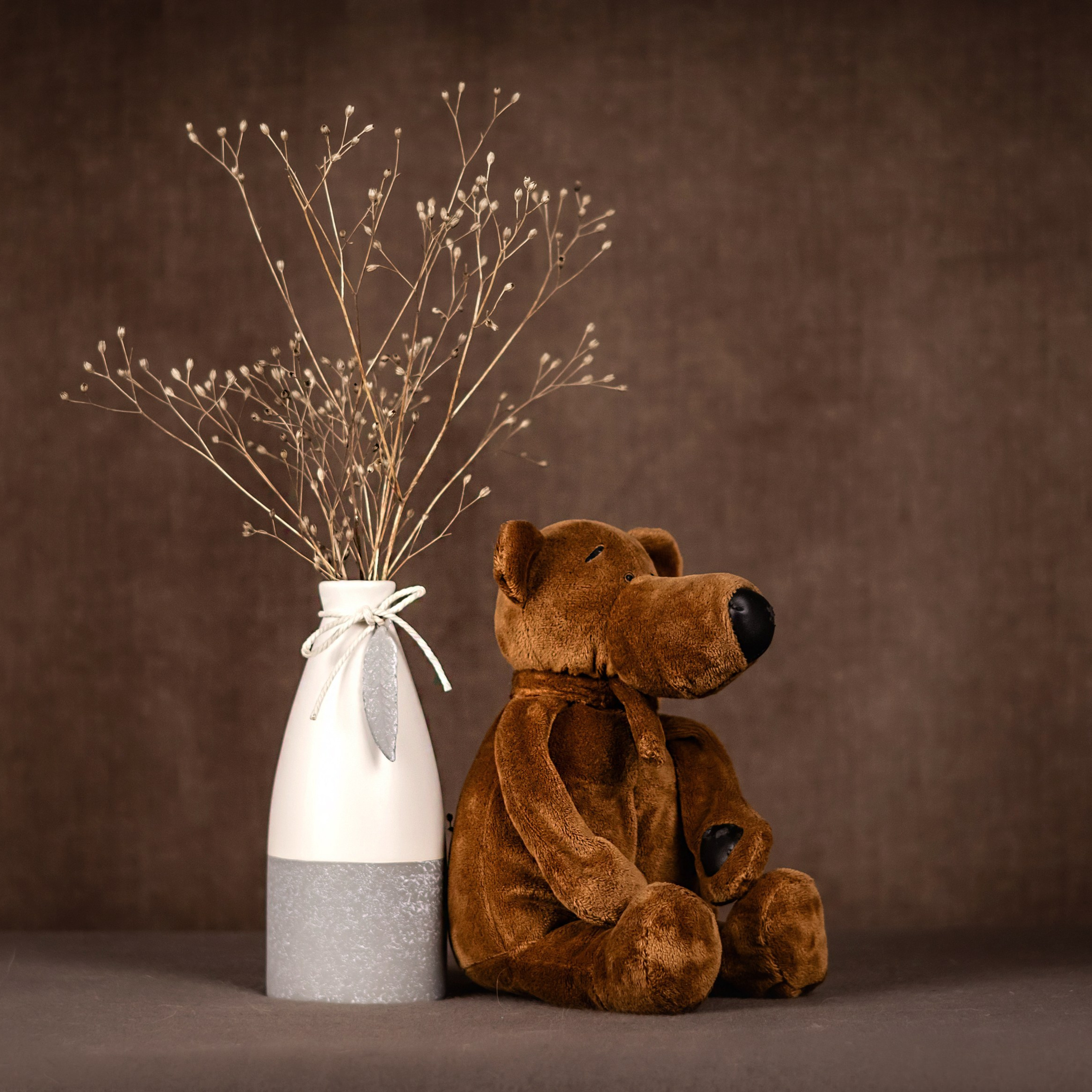 Коричневый фон