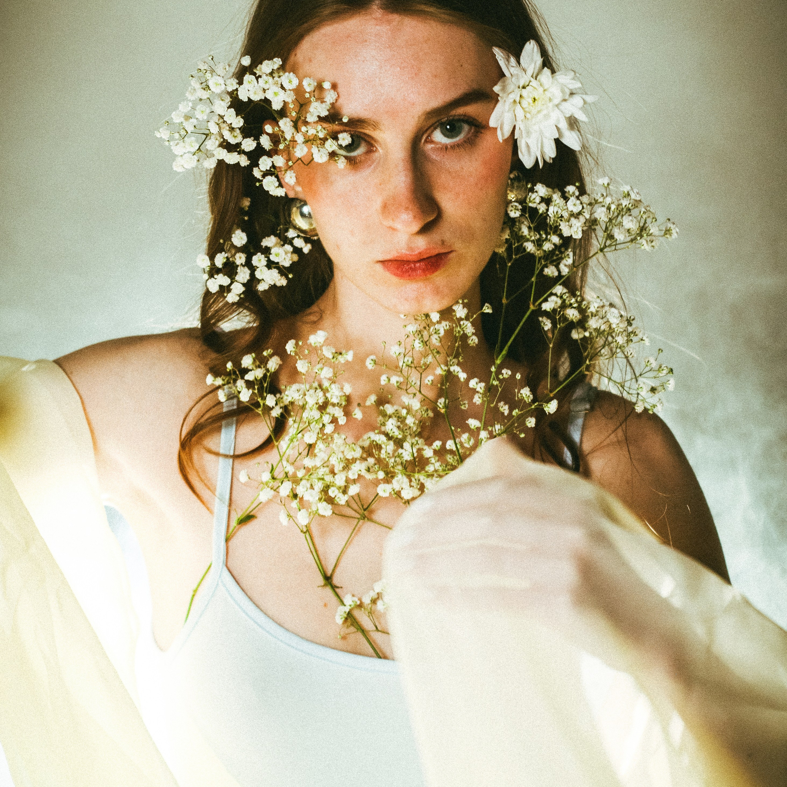 Творческая фотосессия в студии с цветным светом rgb во Владивостоке. Фотограф и видеограф во Владивостоке Анна Шиманская