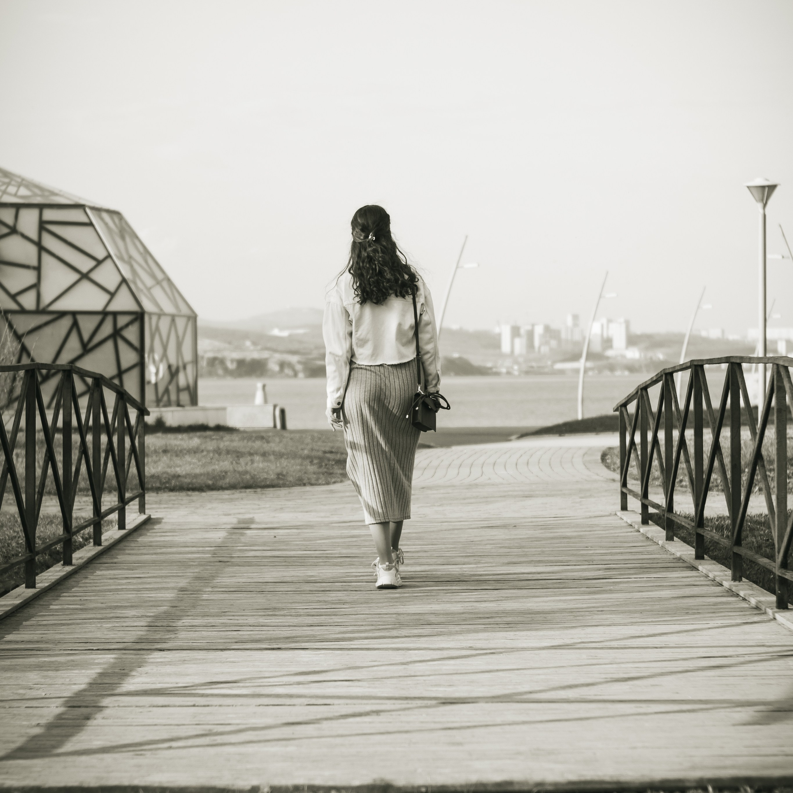 Прогулочная фотосессия на острове на территории ДВФУ. Фотограф и видеограф во Владивостоке Анна Шиманская