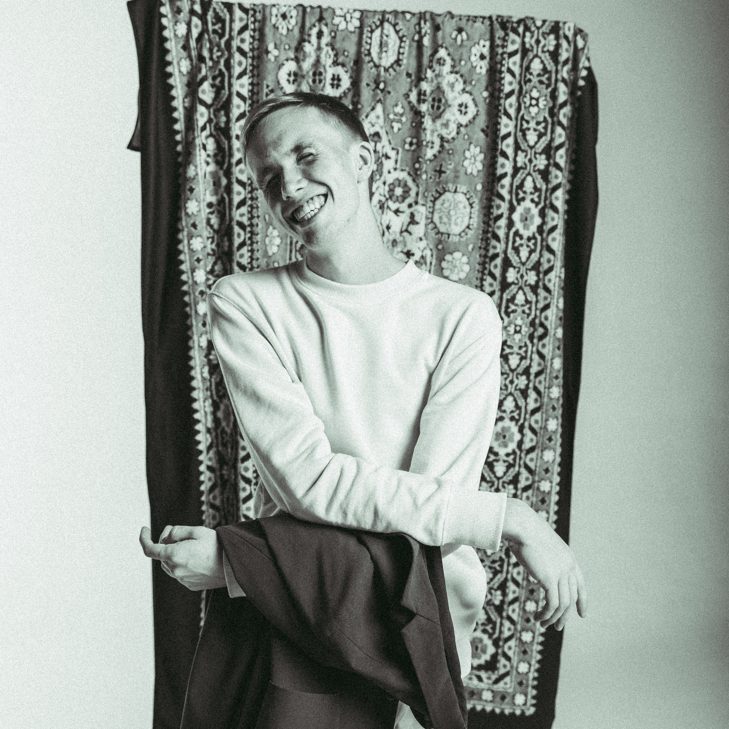 Творческая студийная фотосессия с ковром. Фотограф и видеограф во Владивостоке Анна Шиманская