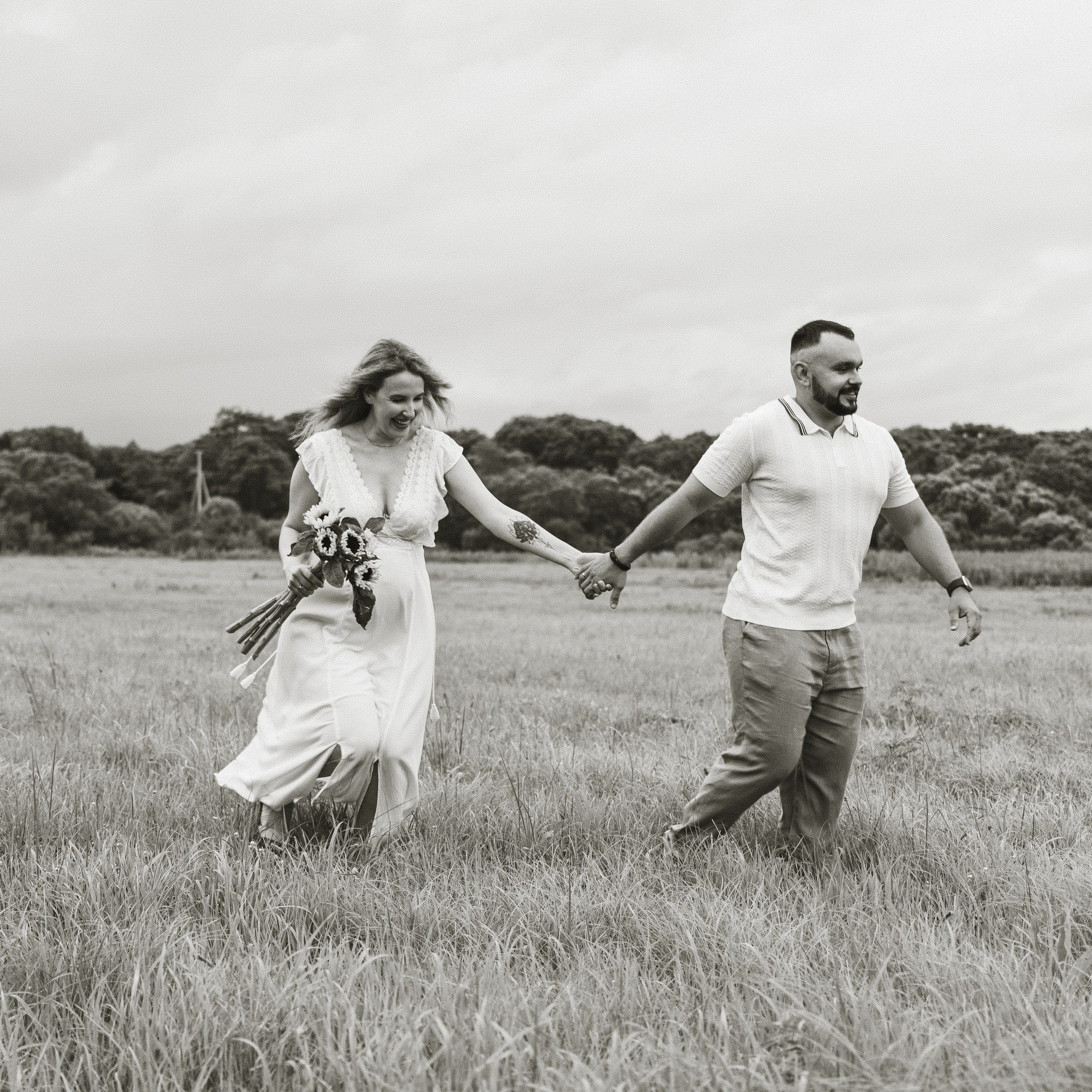 Lovestory, беременная фотосессия, фотосессия в поле Владивосток. Фотограф и видеограф во Владивостоке Анна Шиманская