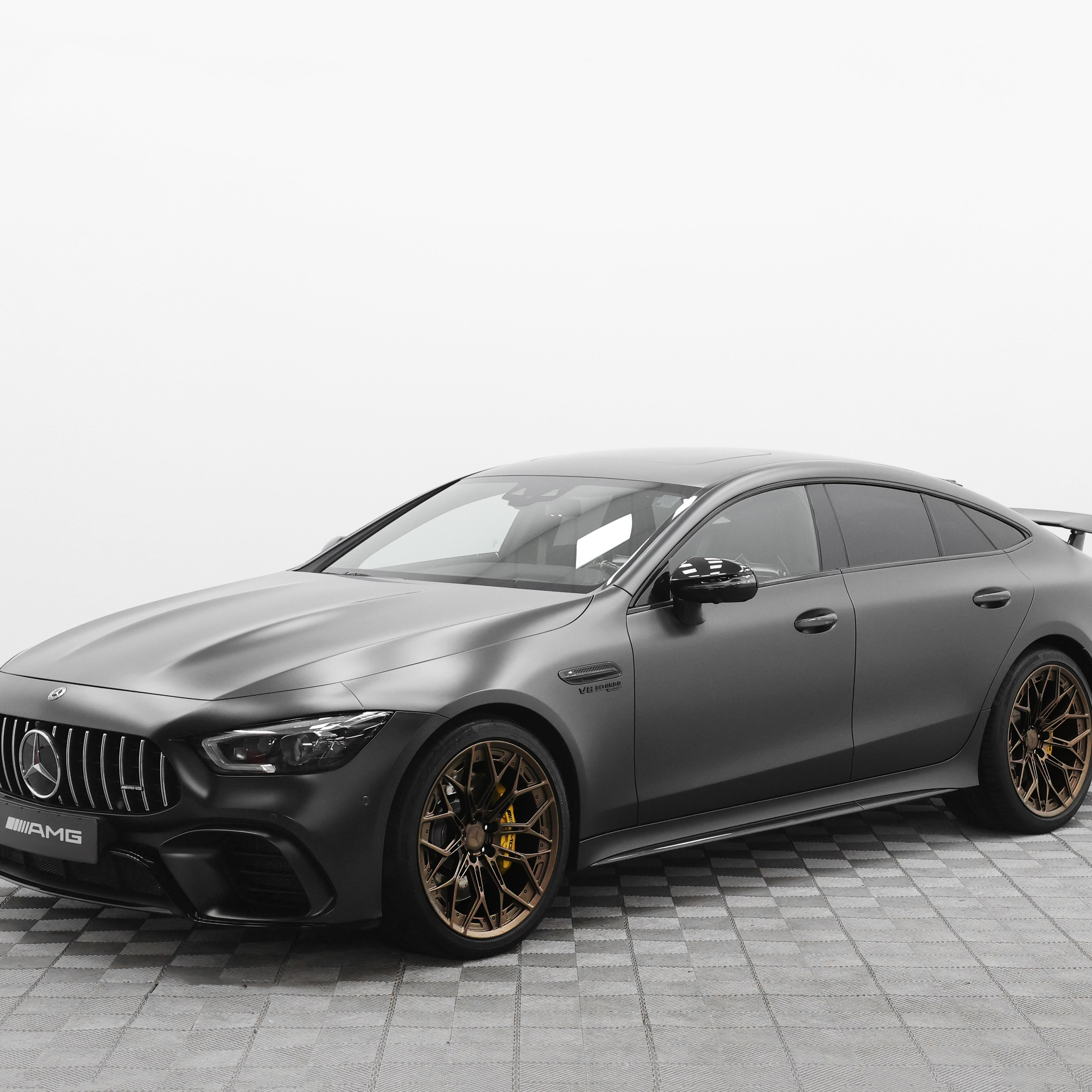 2019 MERCEDES BENZ GT63s AMG