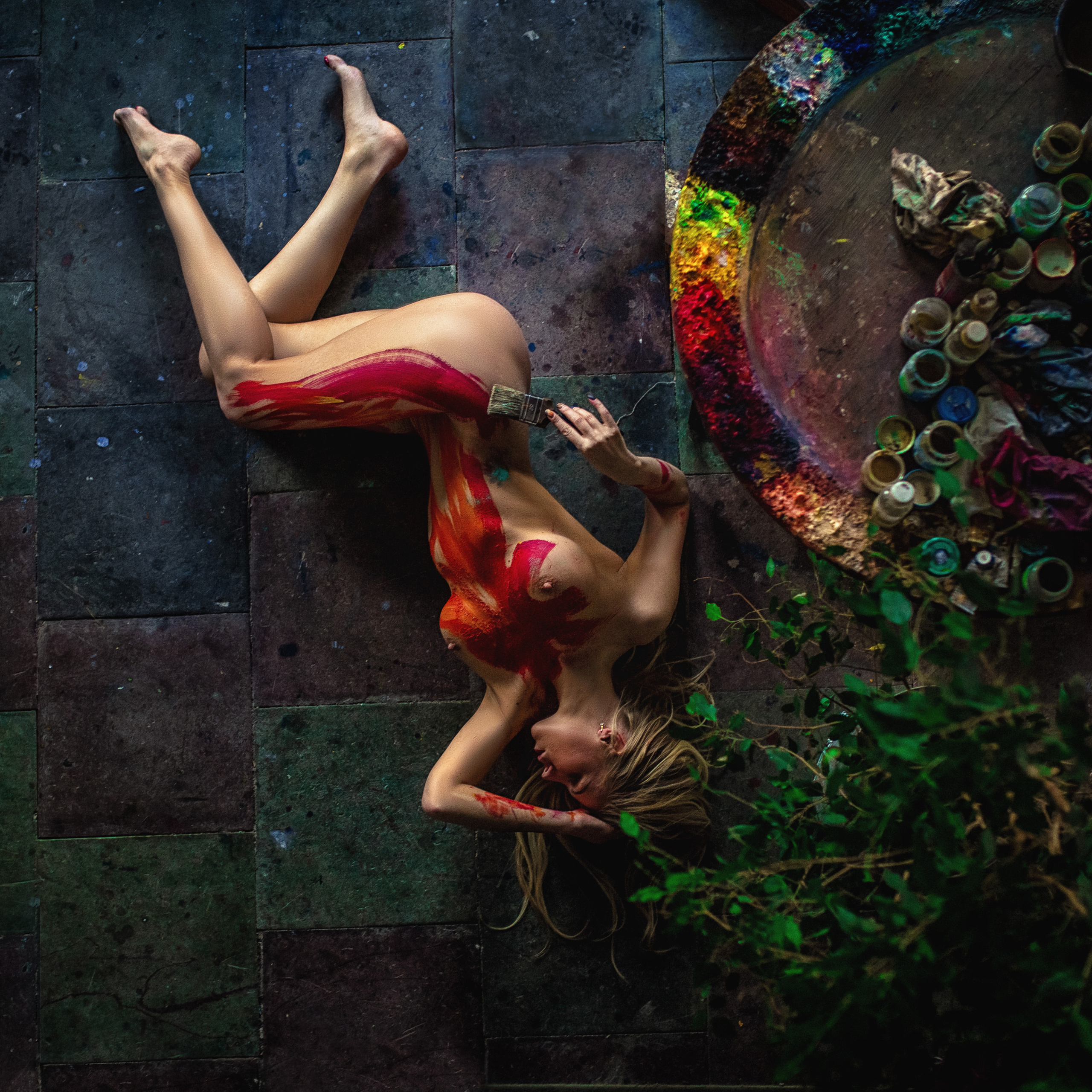 Фотограф Мыльников Павел,снимаю портреты в СПб и также возможен выезд в другие города. https://mylnikov-paul.com/