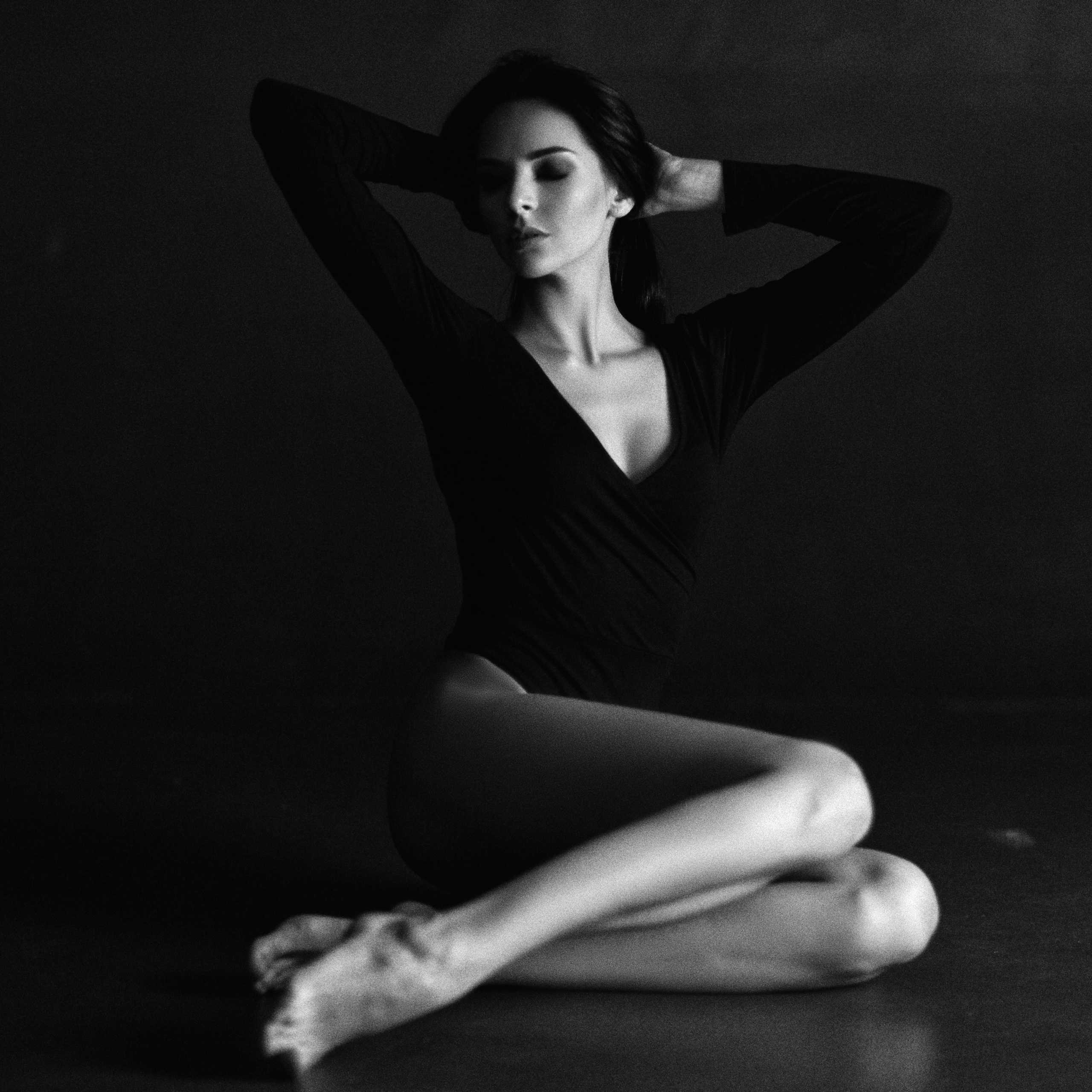 Фотограф Мыльников Павел,снимаю портреты в СПб и также возможен выезд в другие города. https://mylnikov-paul.com/