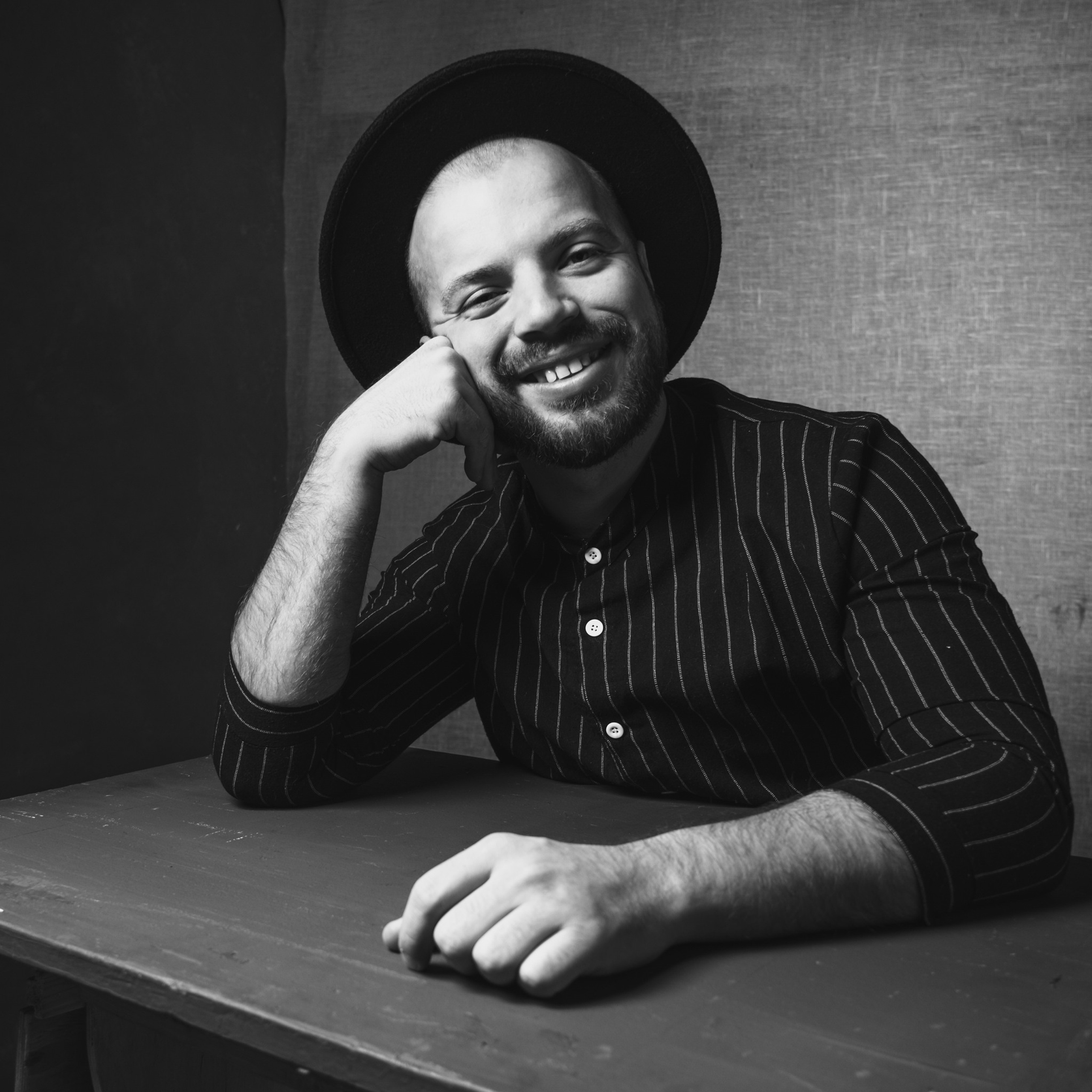 Портреты ЧБ для «Досуга»