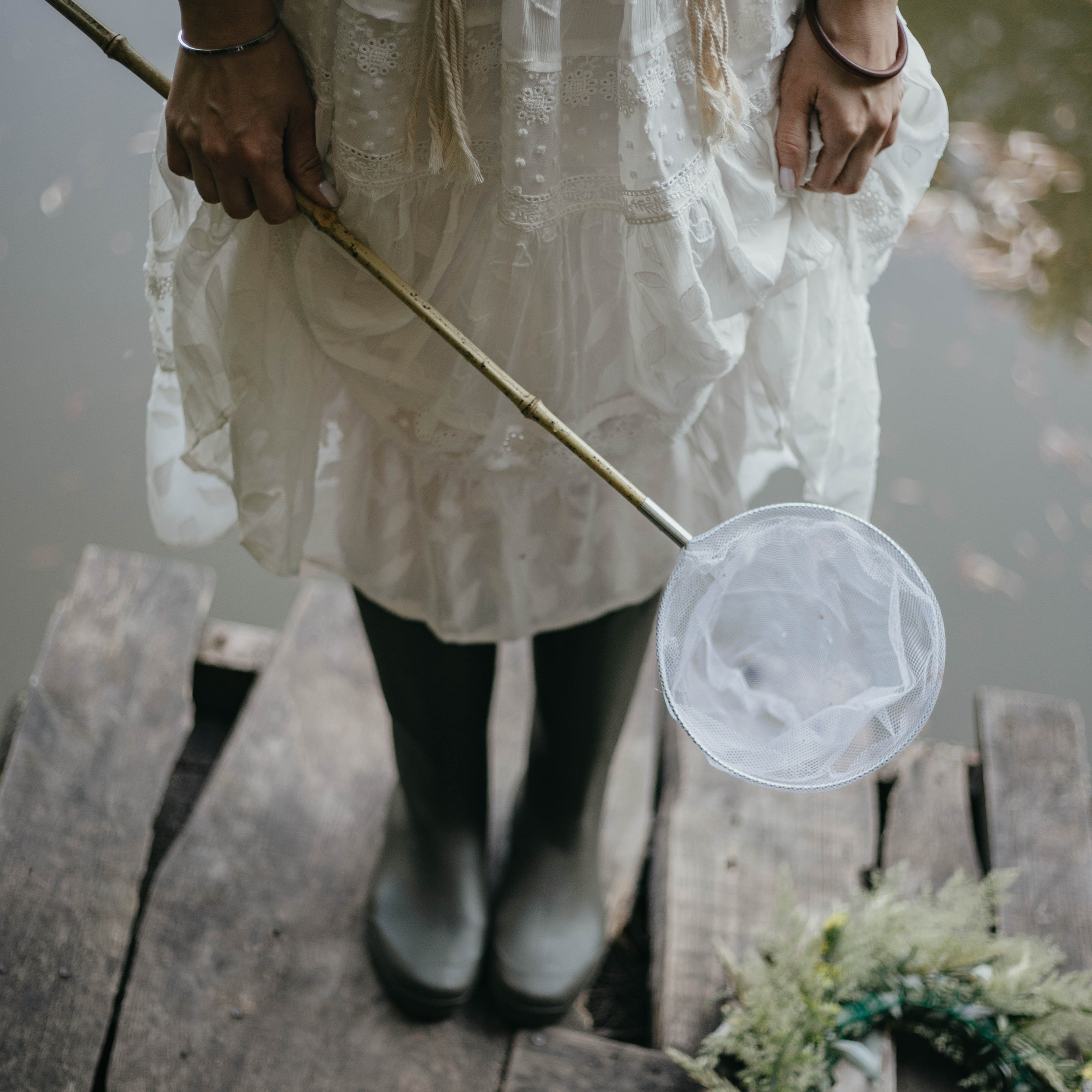 Аня и озеро на рассвете