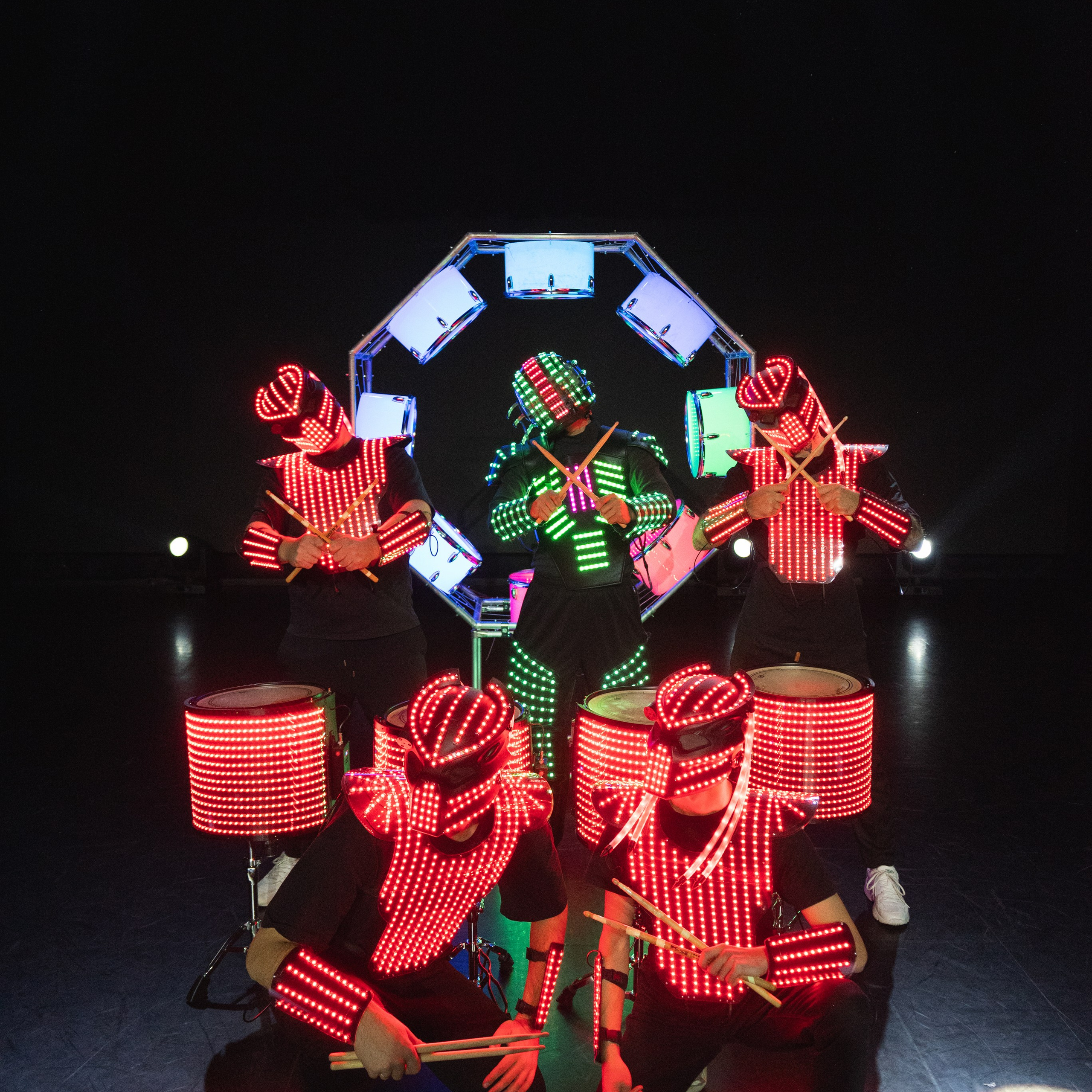 Костюмы Удар HIT. Just Brass