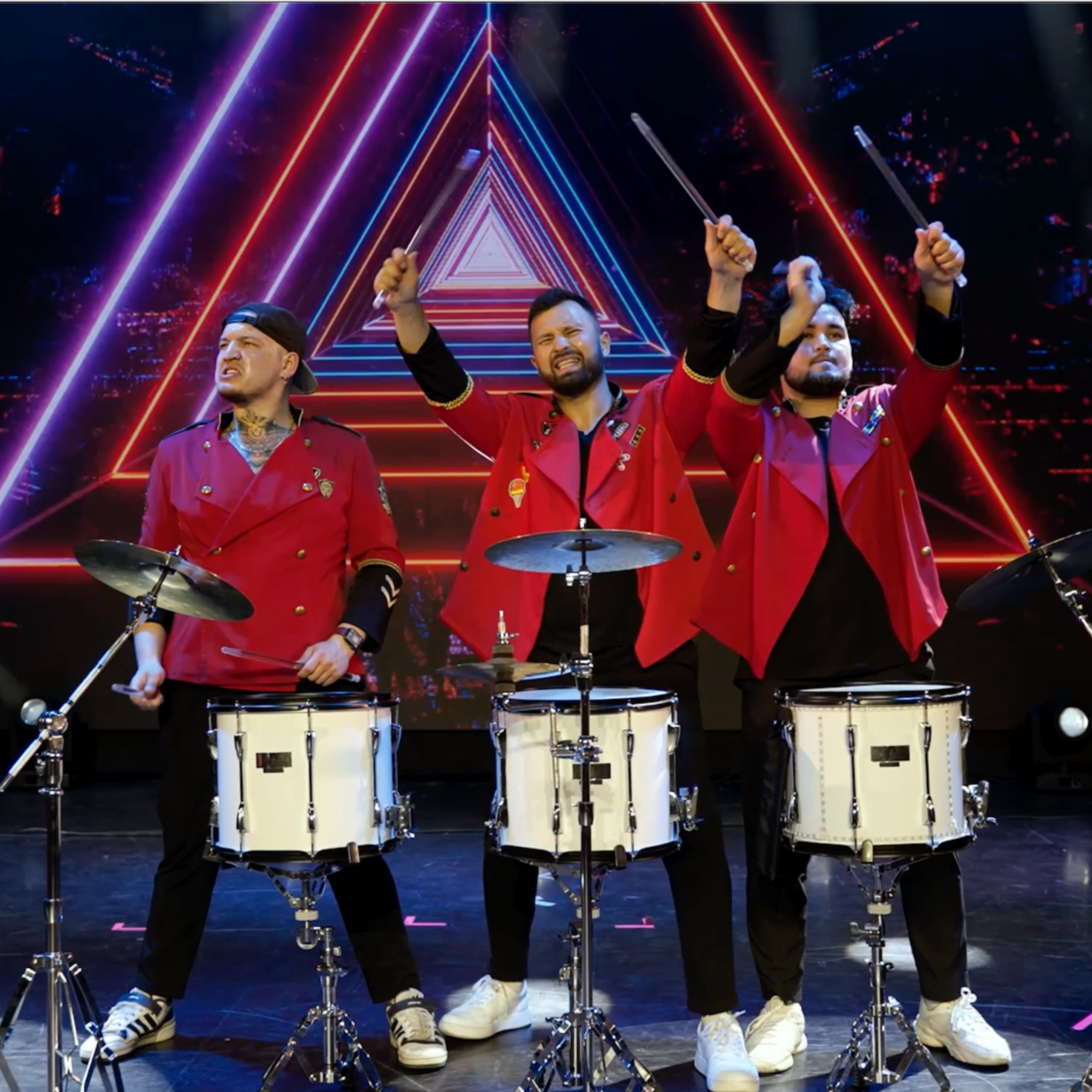 Костюмы Удар HIT. Just Brass