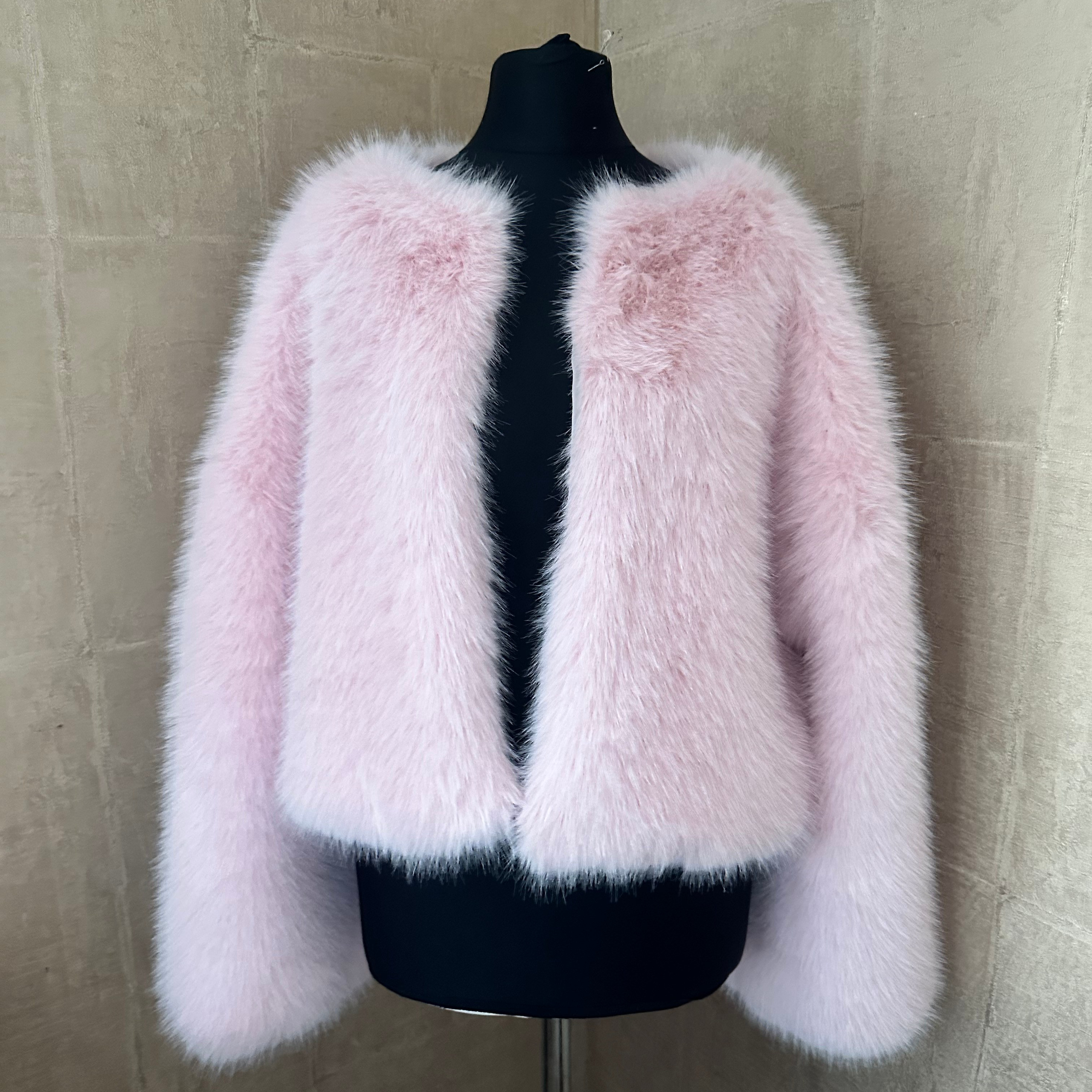 Шубка розовая