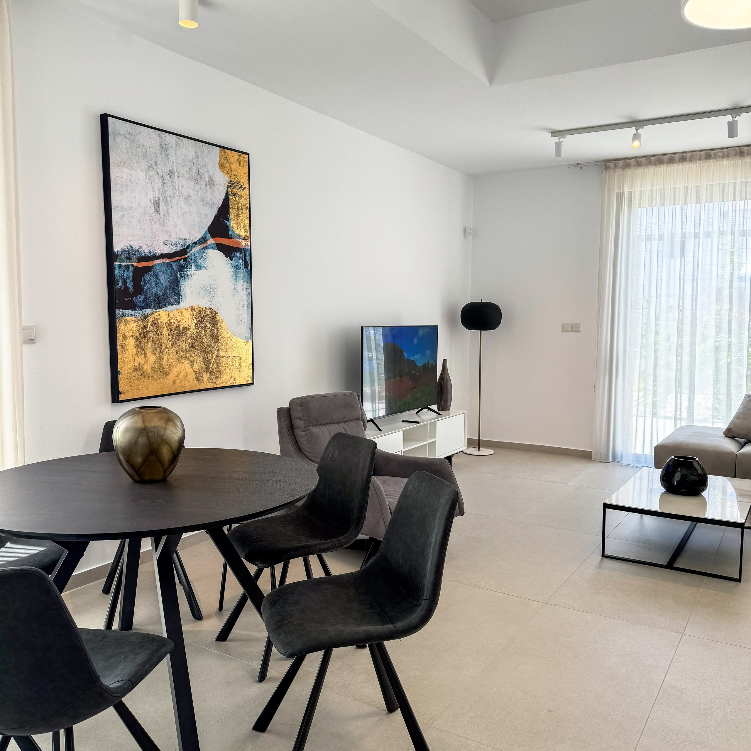 Агенство Недвижимости. Видеограф Добромыслов