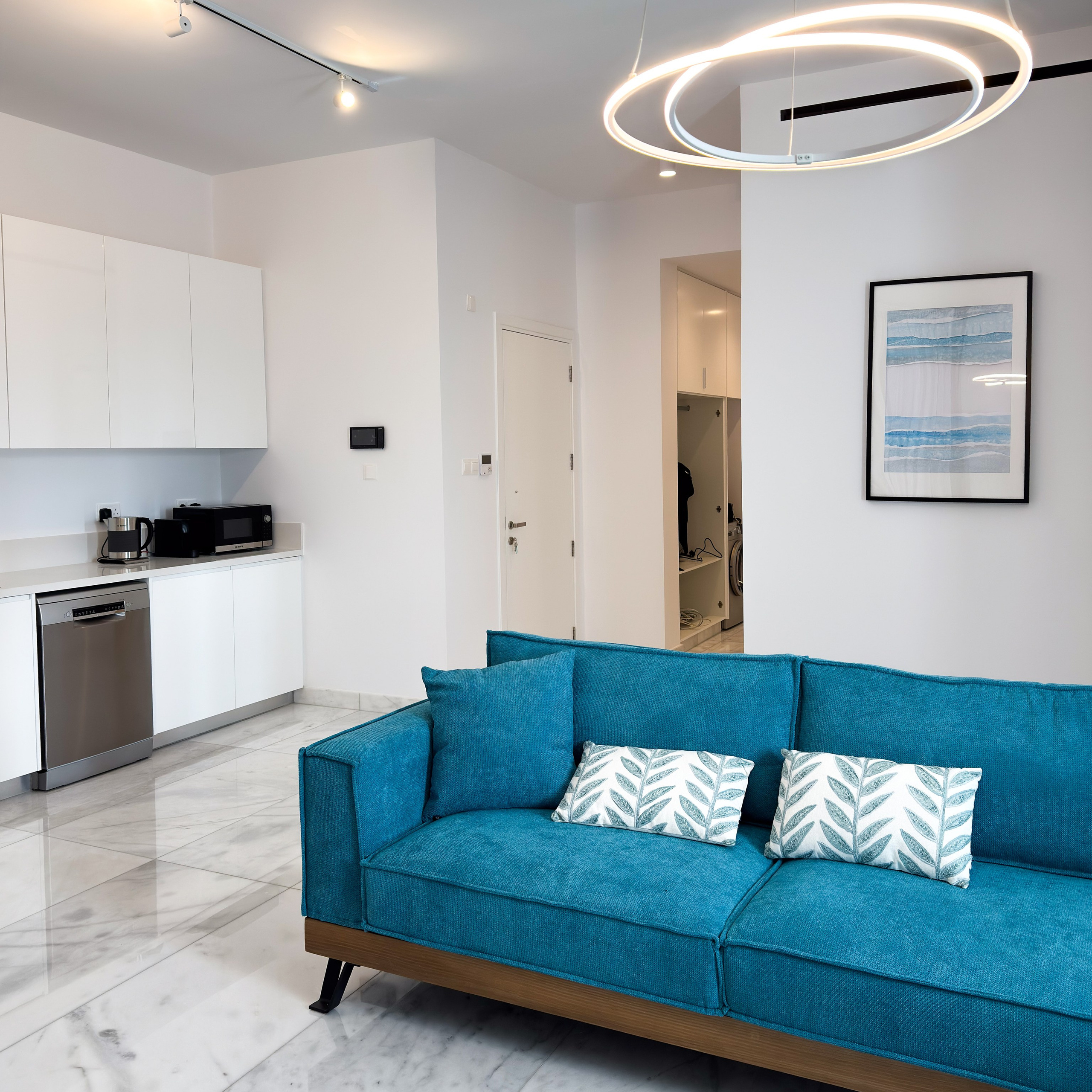 Агенство Недвижимости. Видеограф Добромыслов