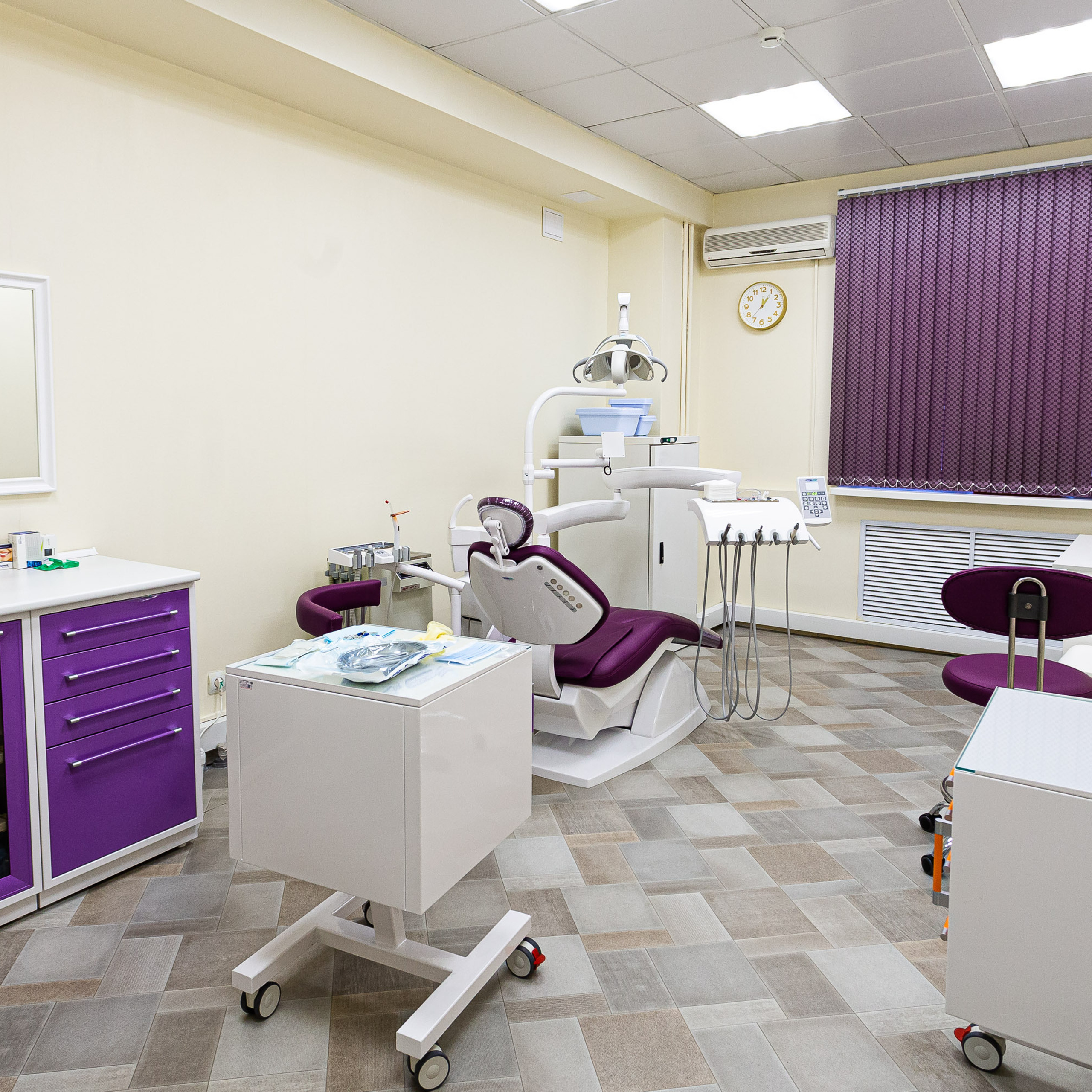 Стоматологическая клиника. Видеограф Добромыслов