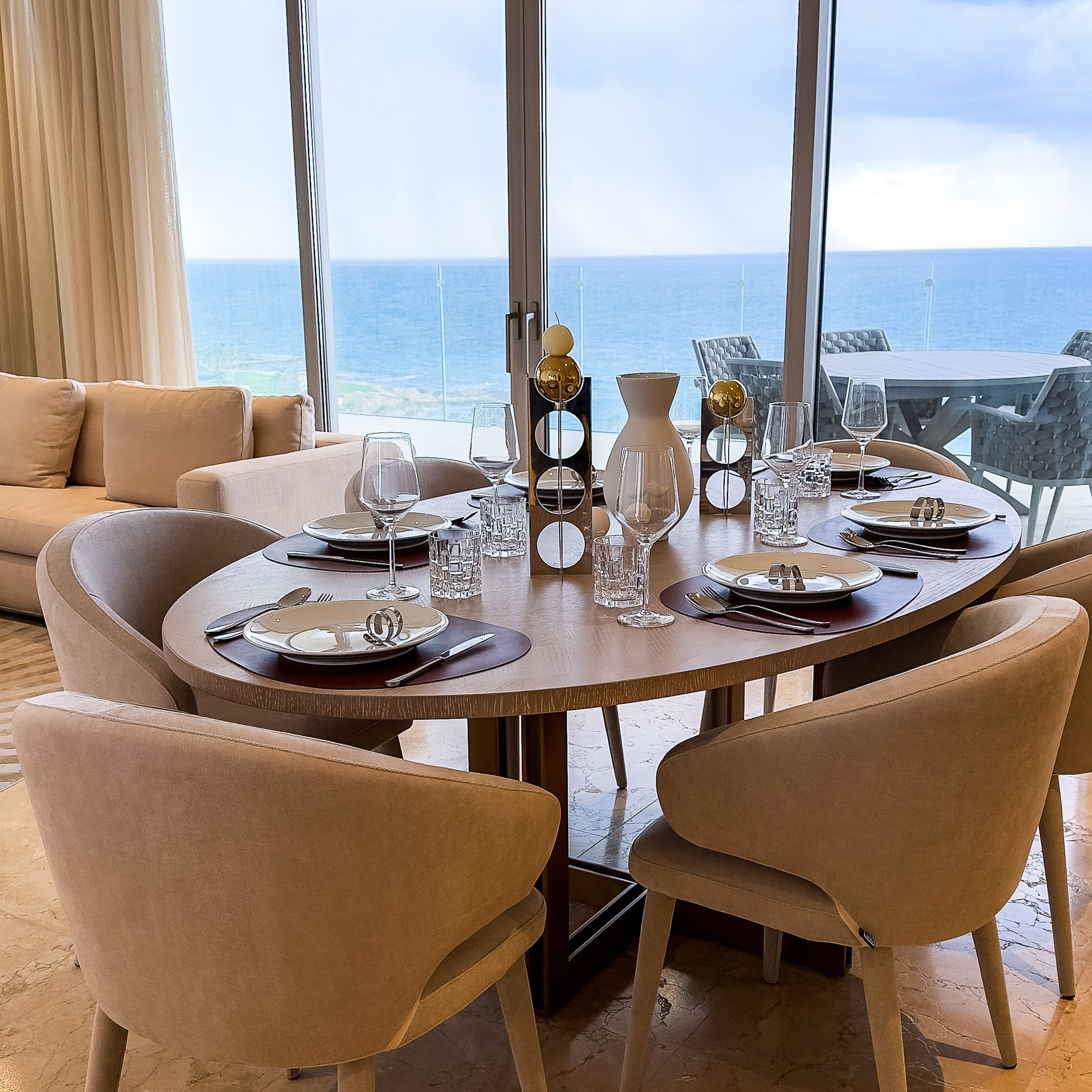 Агенство Недвижимости. Видеограф Добромыслов