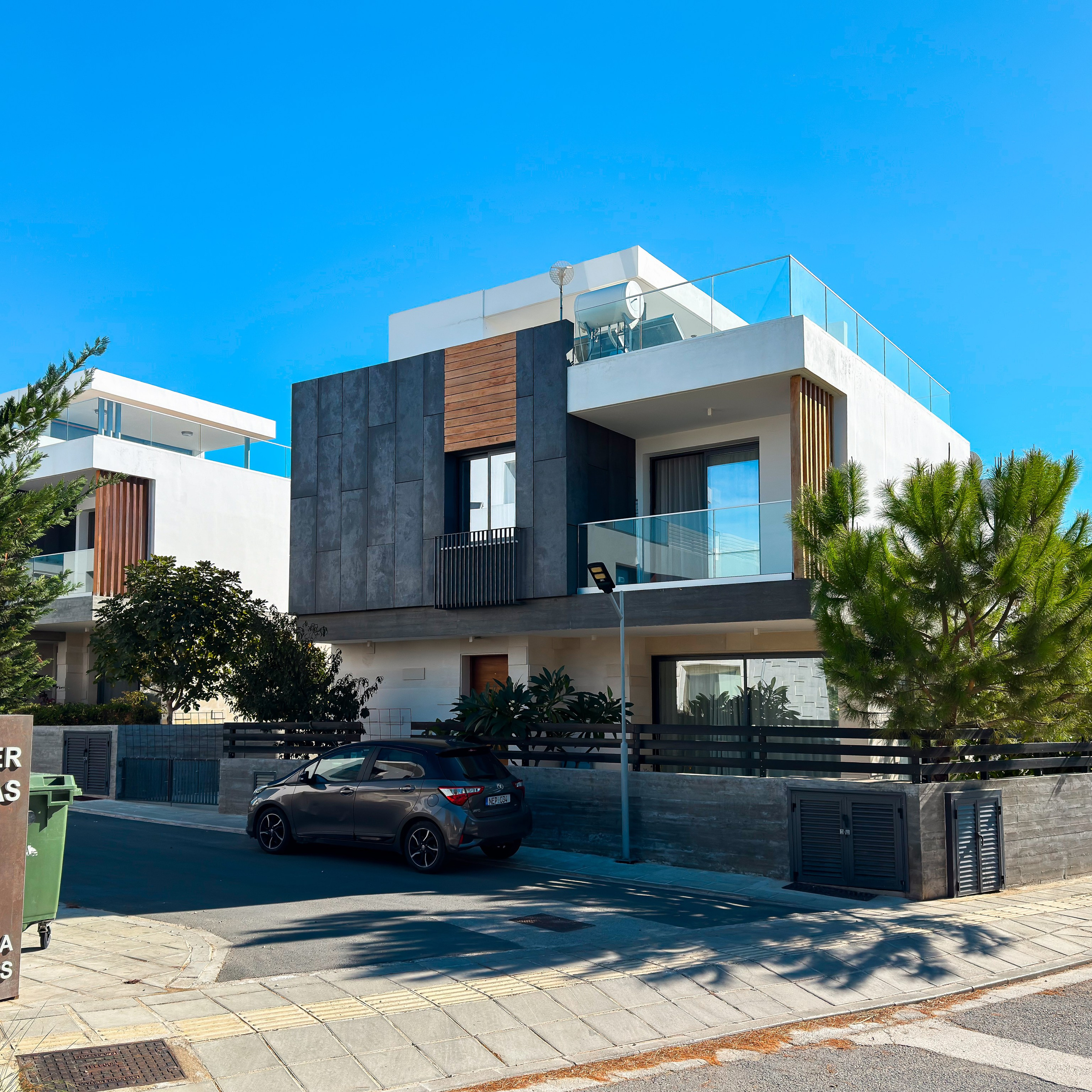 Агенство Недвижимости. Видеограф Добромыслов