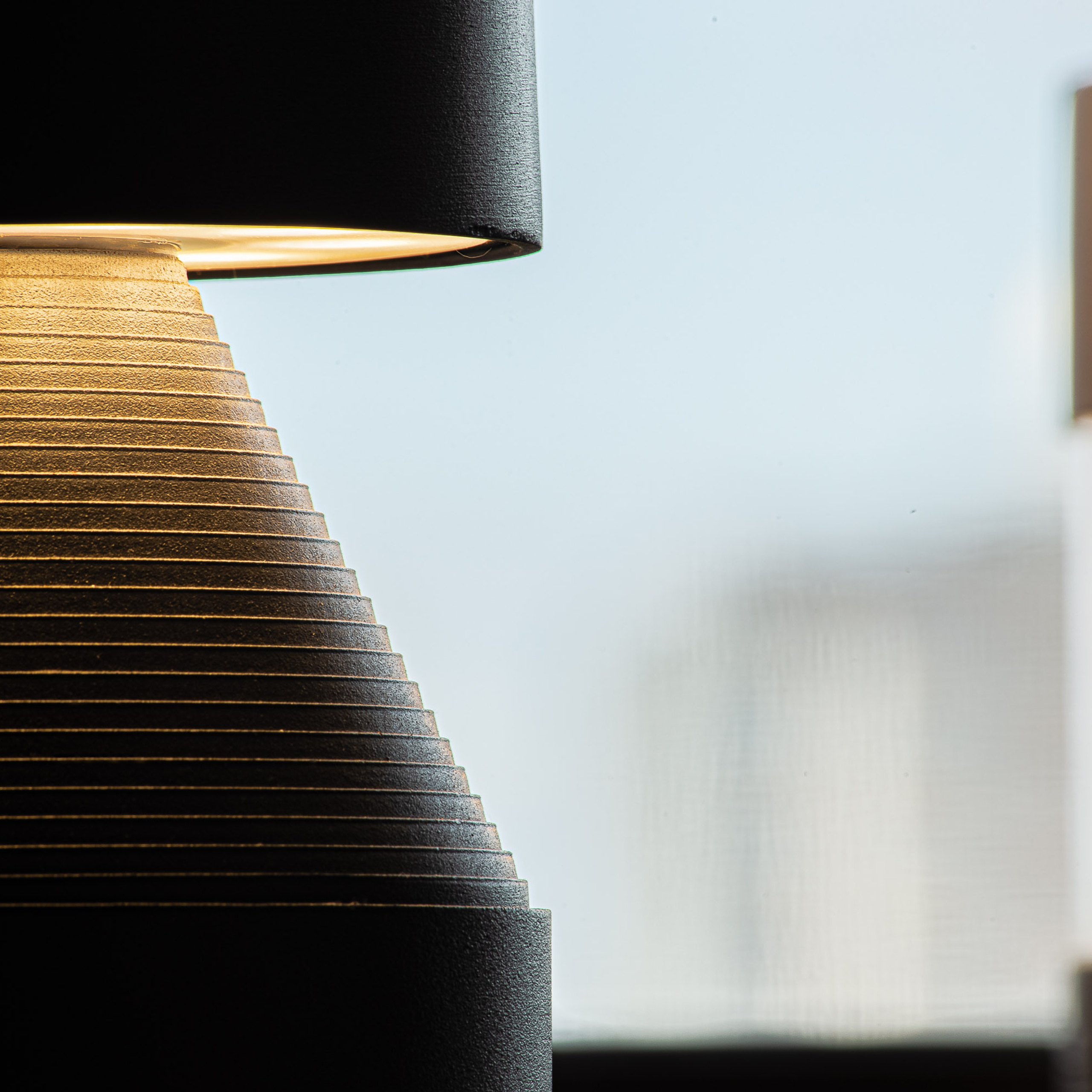 Магазин люстр и светильников испанского бренда. Видеограф Добромыслов