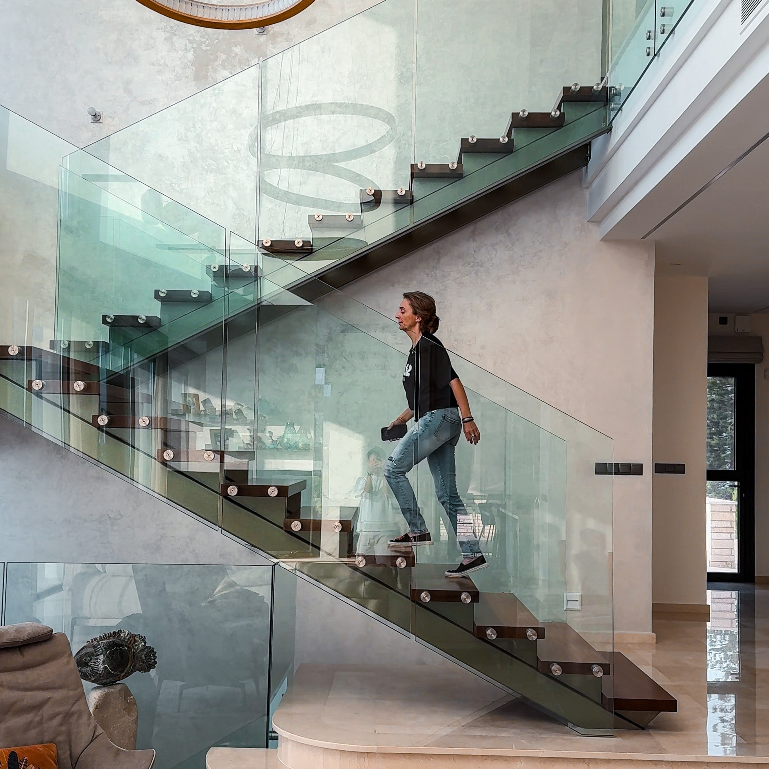 Агенство Недвижимости. Видеограф Добромыслов