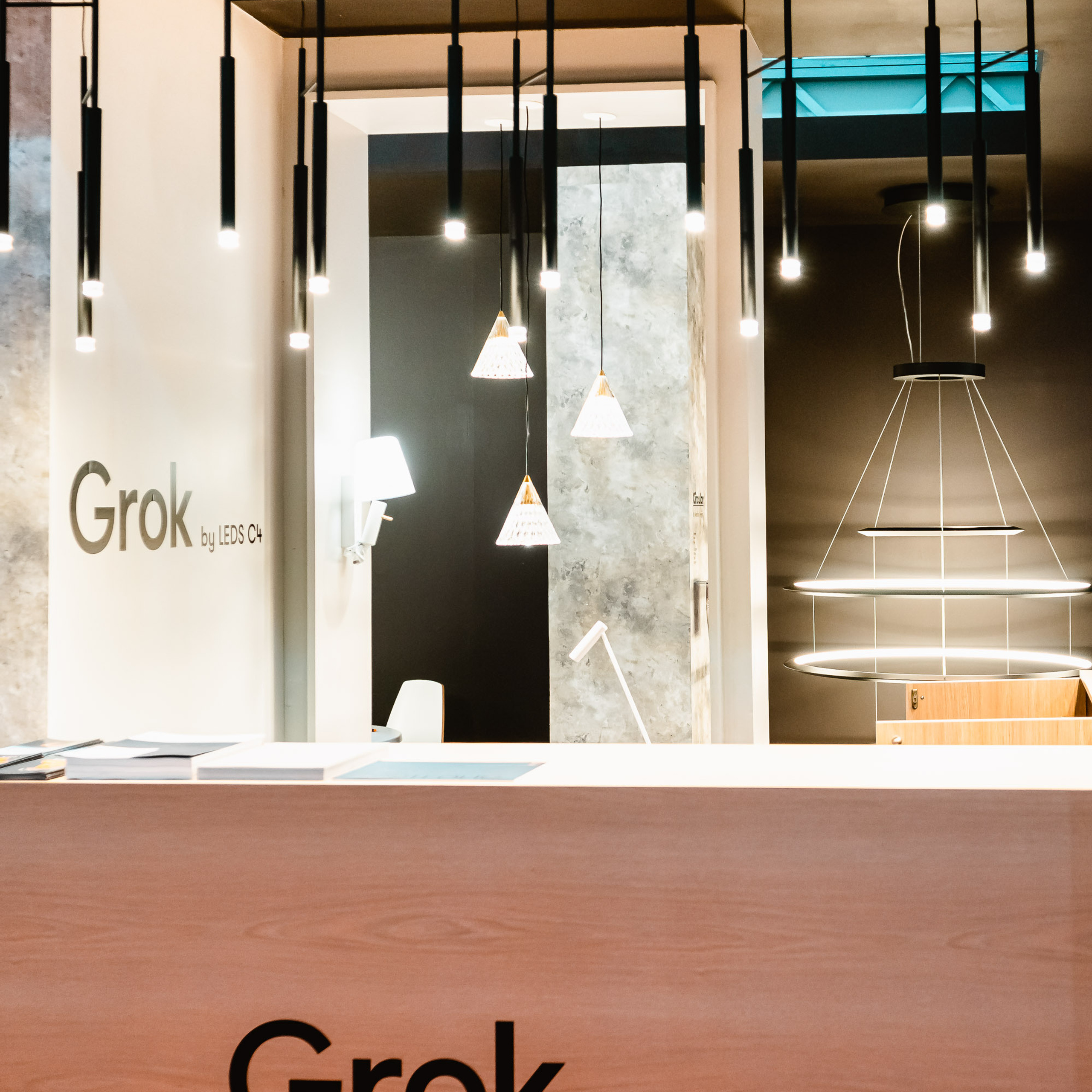 Производство светильников. Видеограф Добромыслов