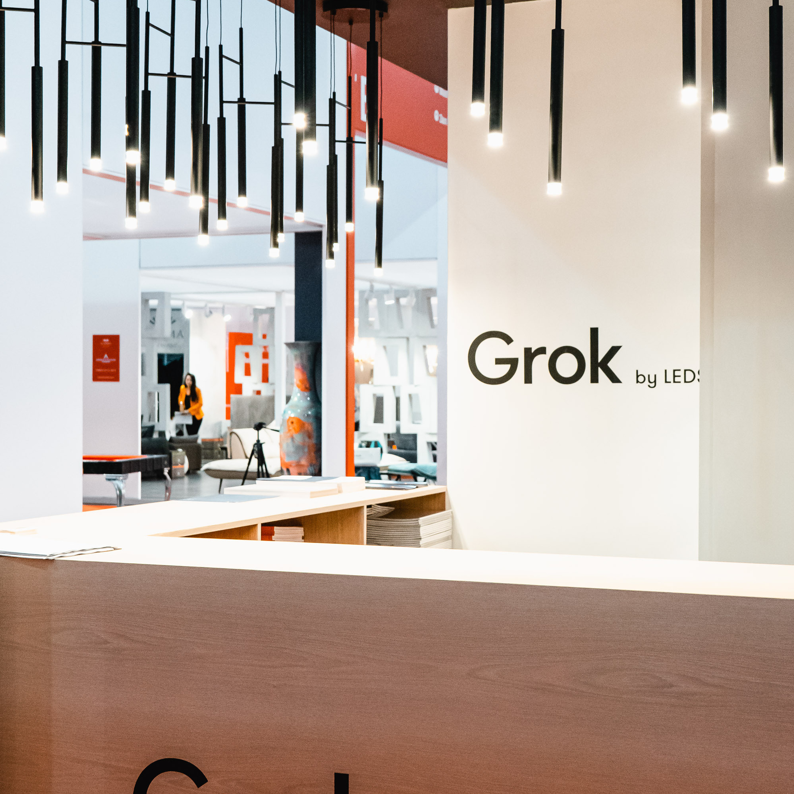 Производство светильников. Видеограф Добромыслов