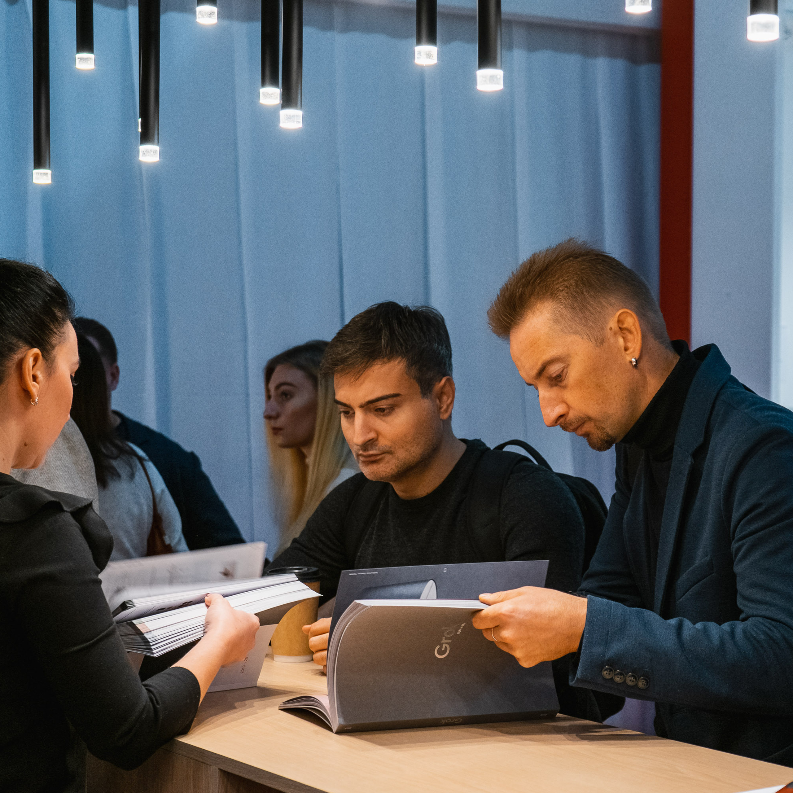 Производство светильников. Видеограф Добромыслов