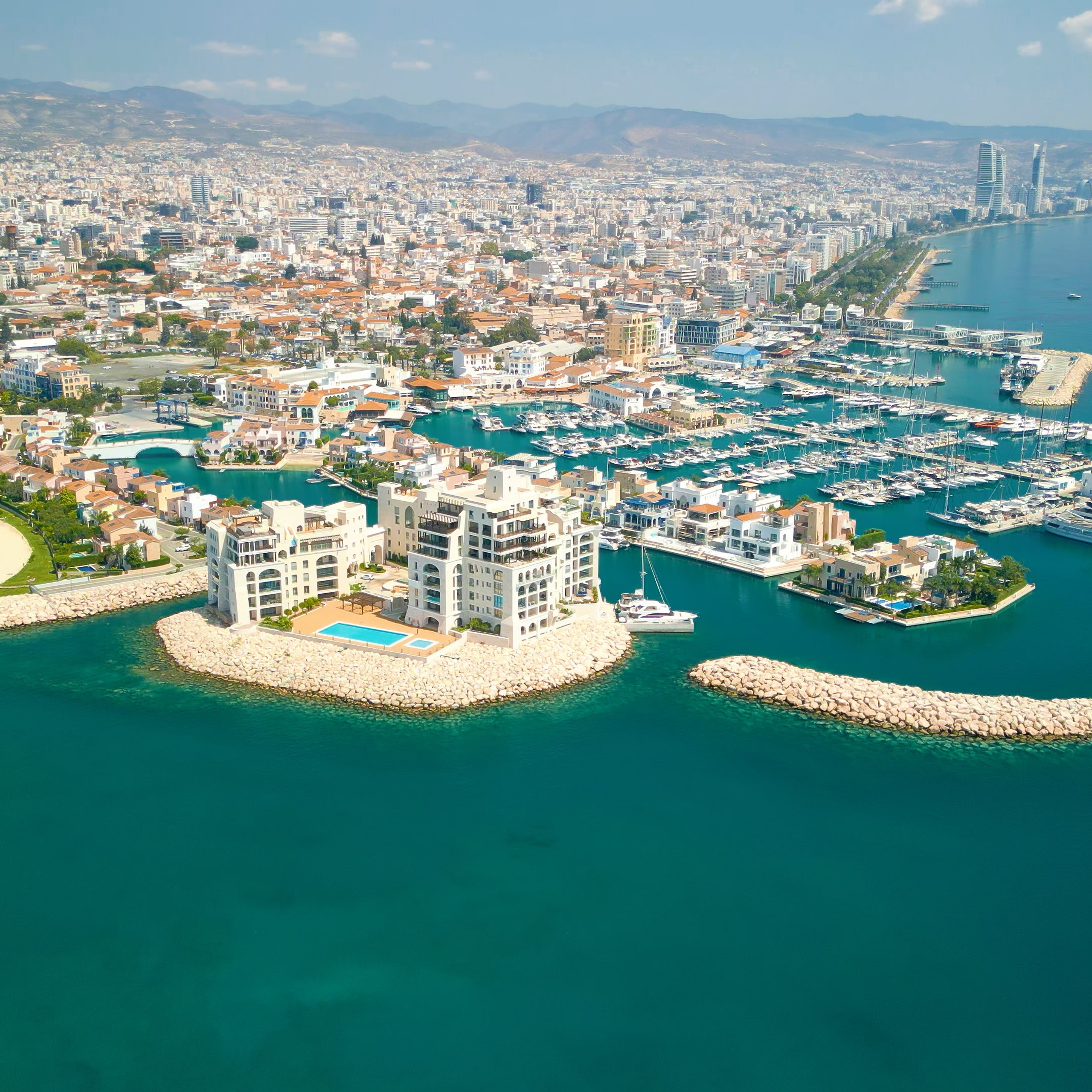 Агенство Недвижимости. Видеограф Добромыслов