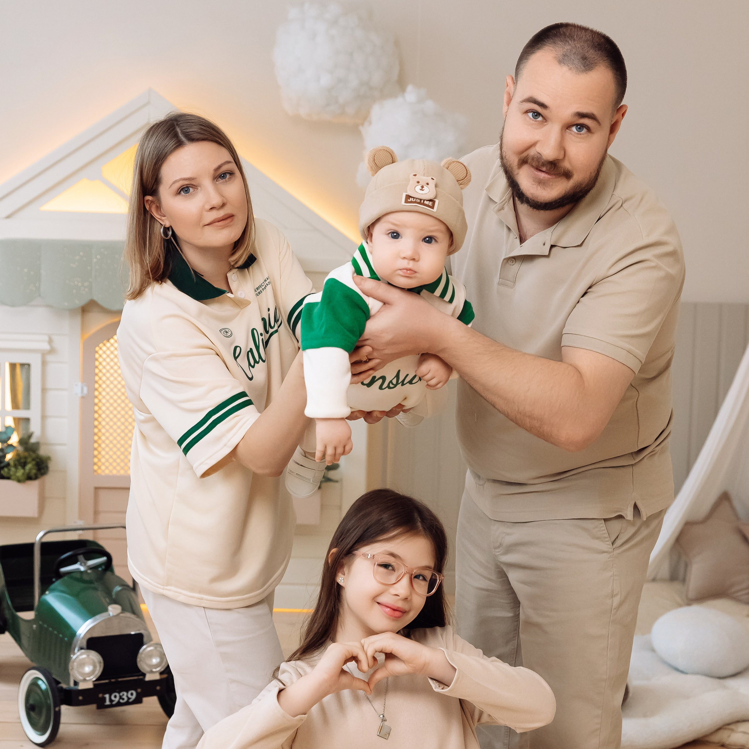 6 месяцев