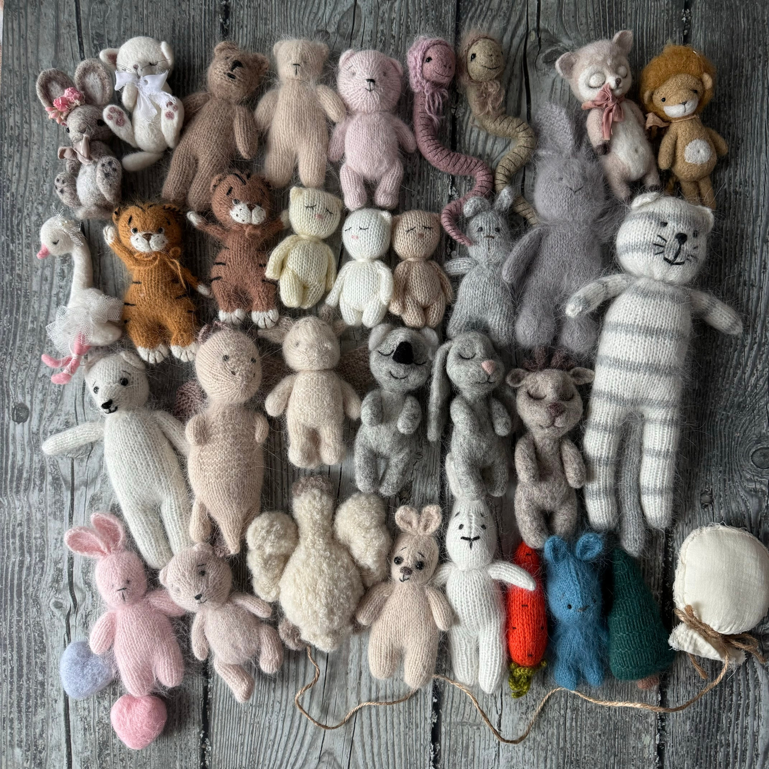 КОСТЮМЧИКИ И РЕКВИЗИТ