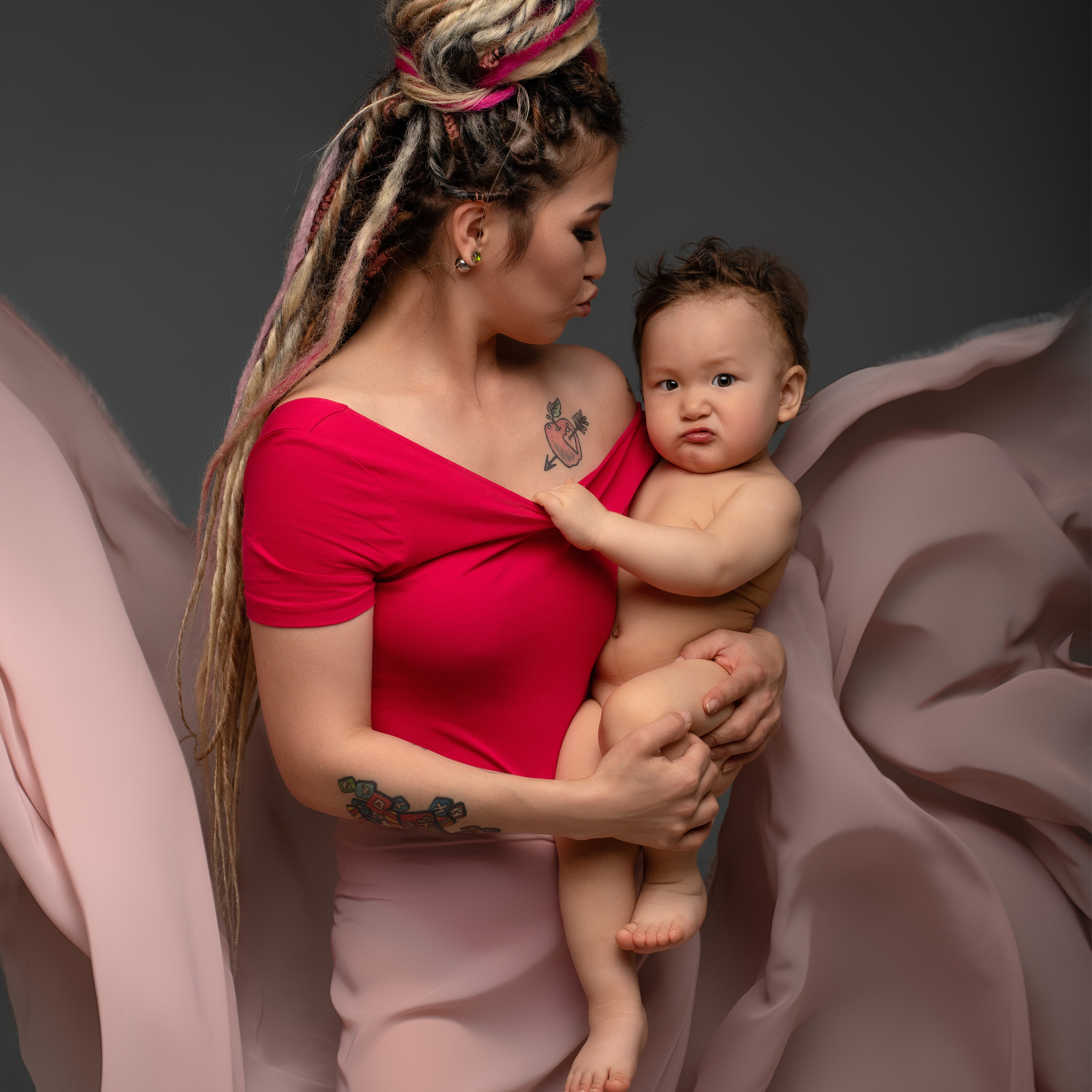 Материнство