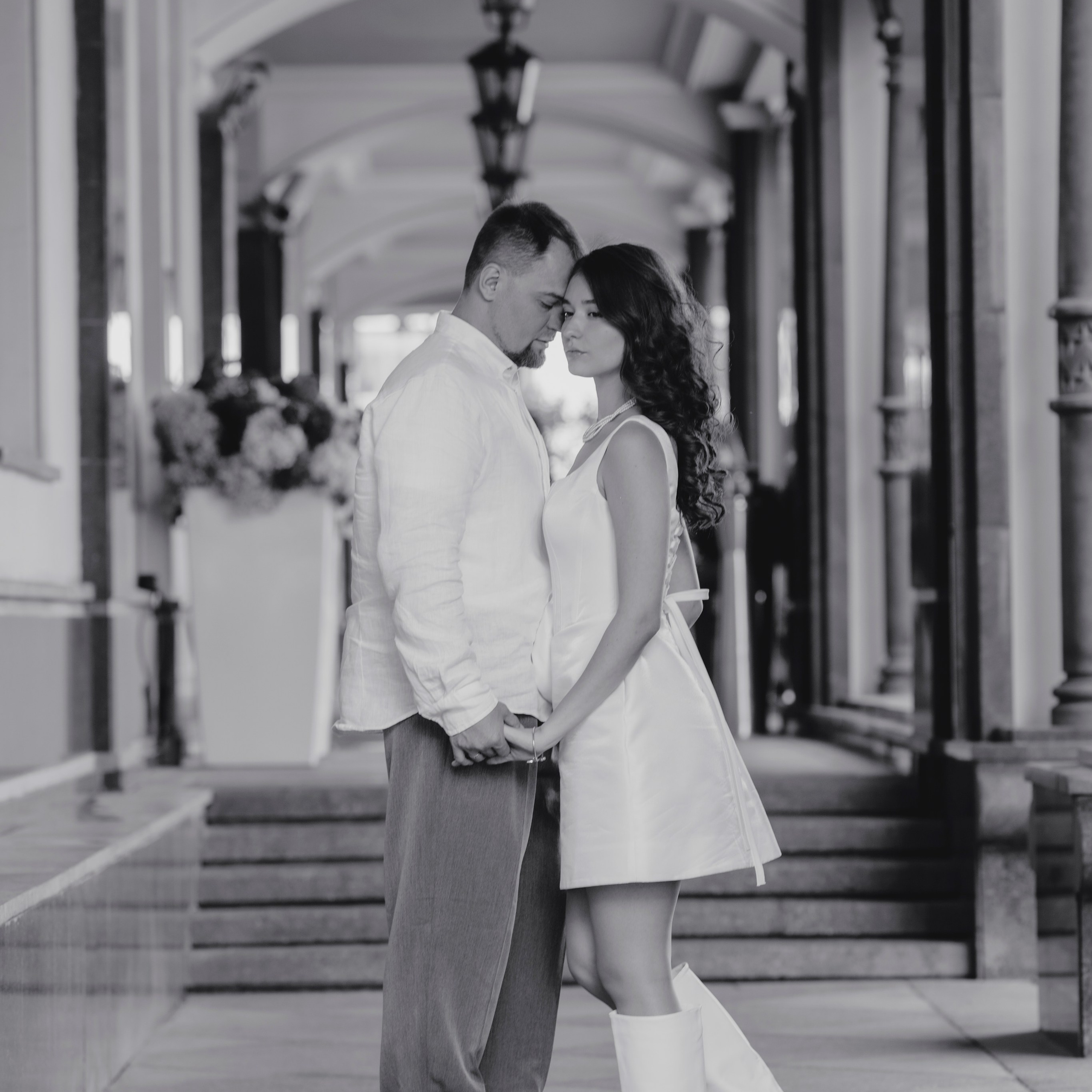 Прогулка молодожёнов