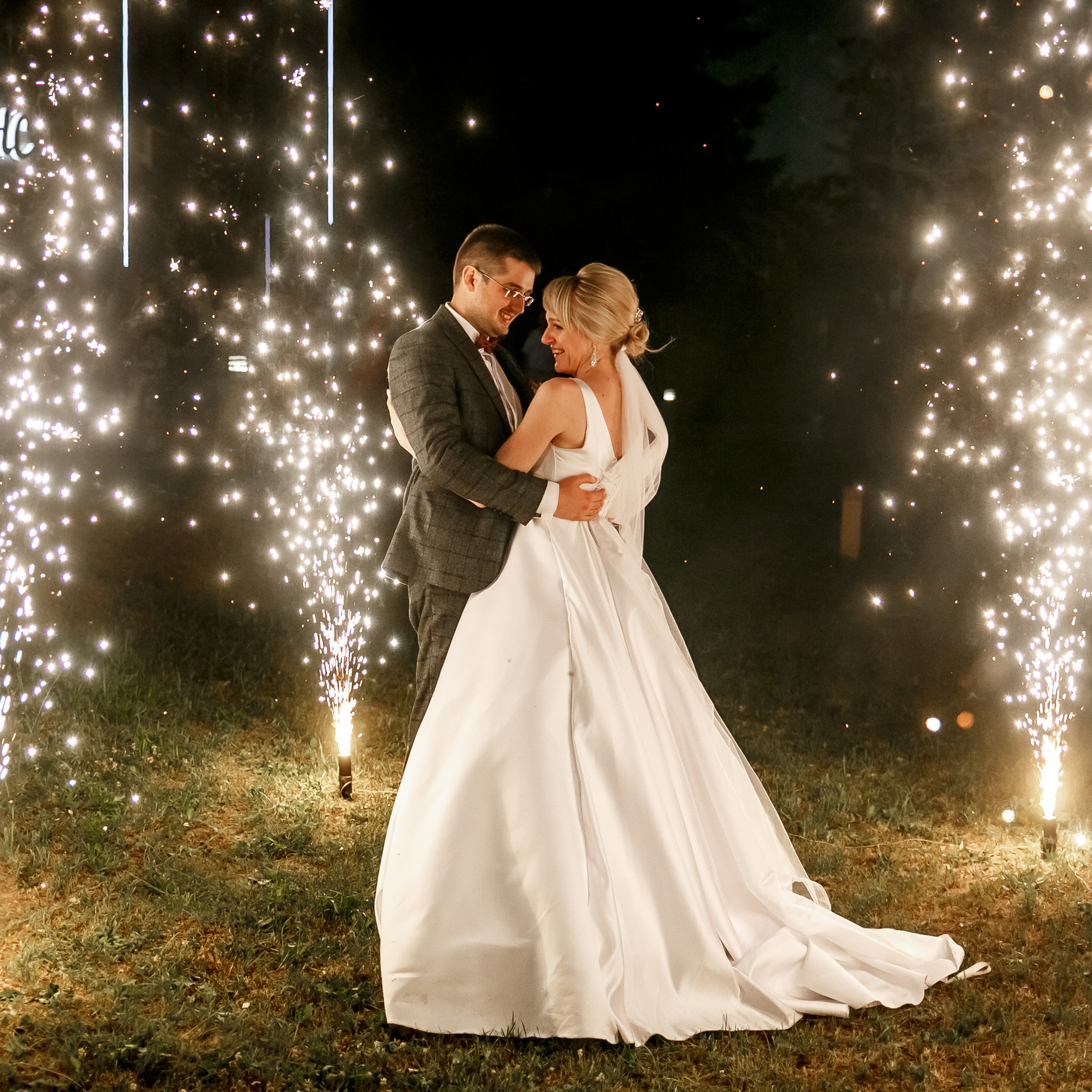 Надежда + Владимир