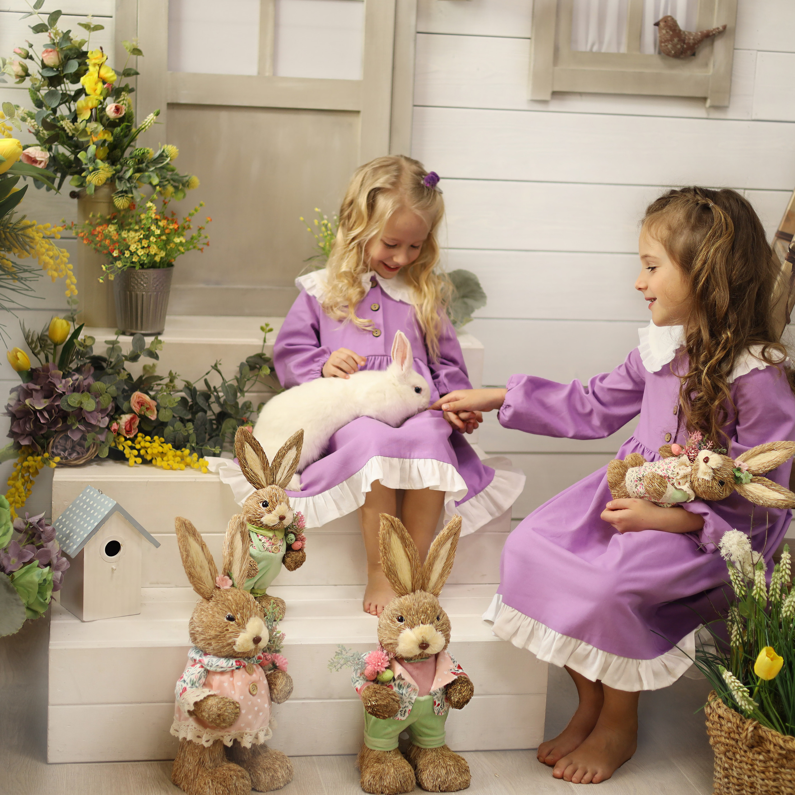 босиком с пасхальным кроликом