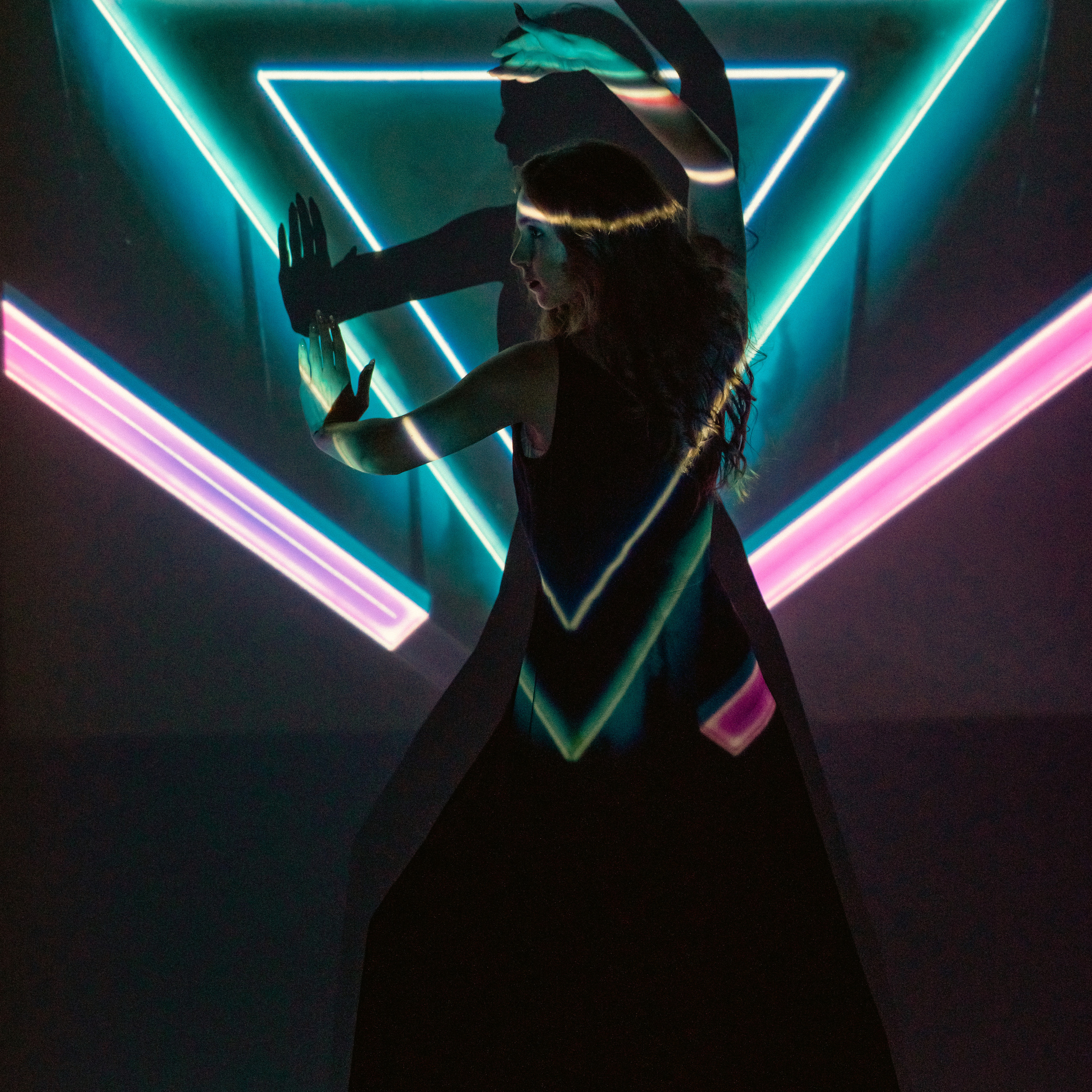 Деловой портрет ПРЕПОДАВАТЕЛЯ ПО ТАНЦАМ