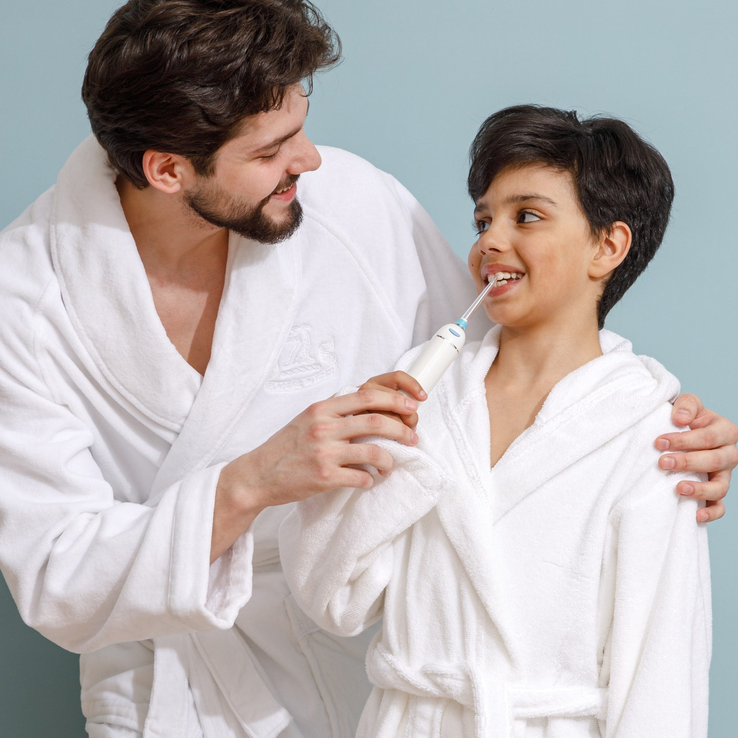 Предметная съемка с моделями. Студия коммерческой съемки ХВОЯ