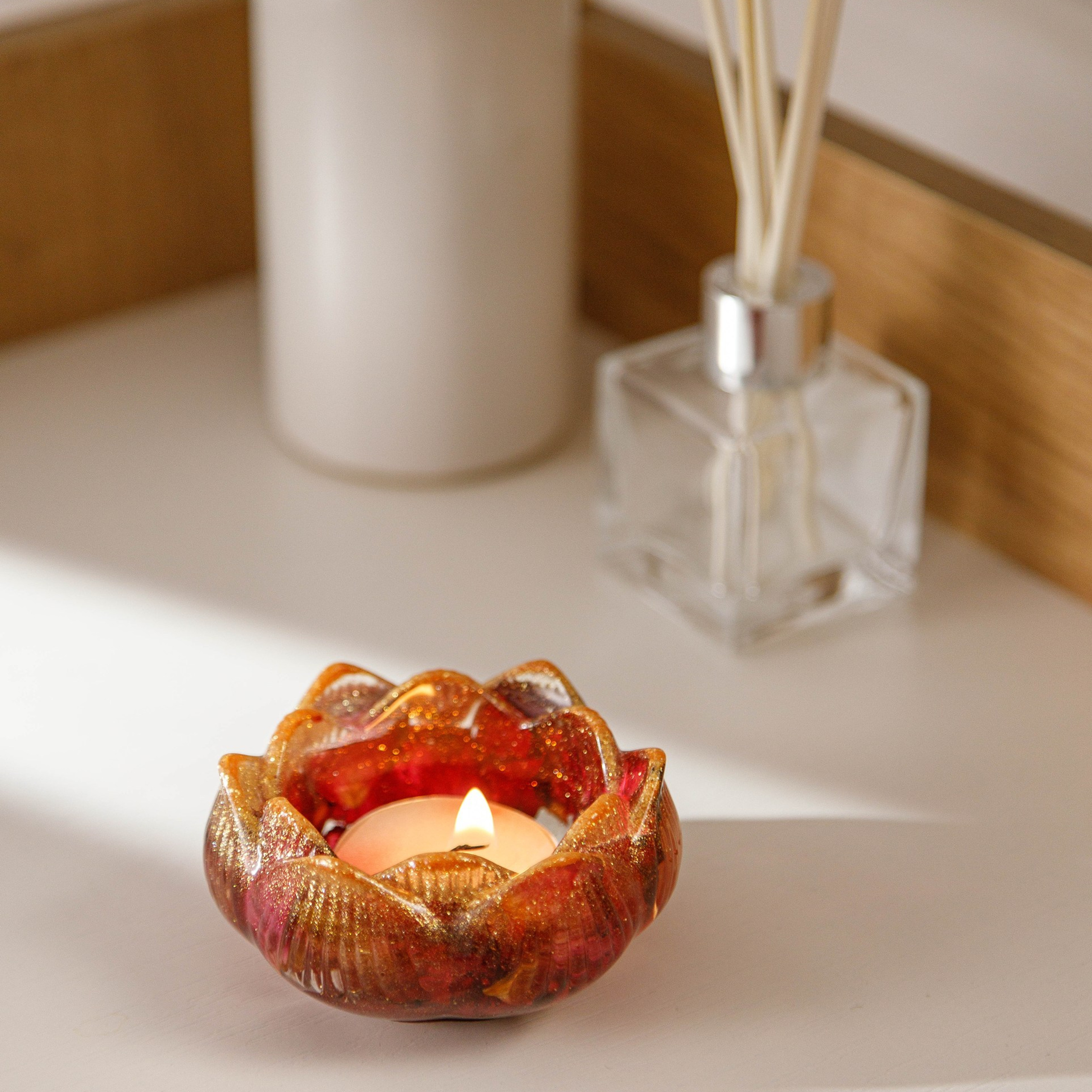 Свечи и подсвечники. Студия коммерческой съемки ХВОЯ