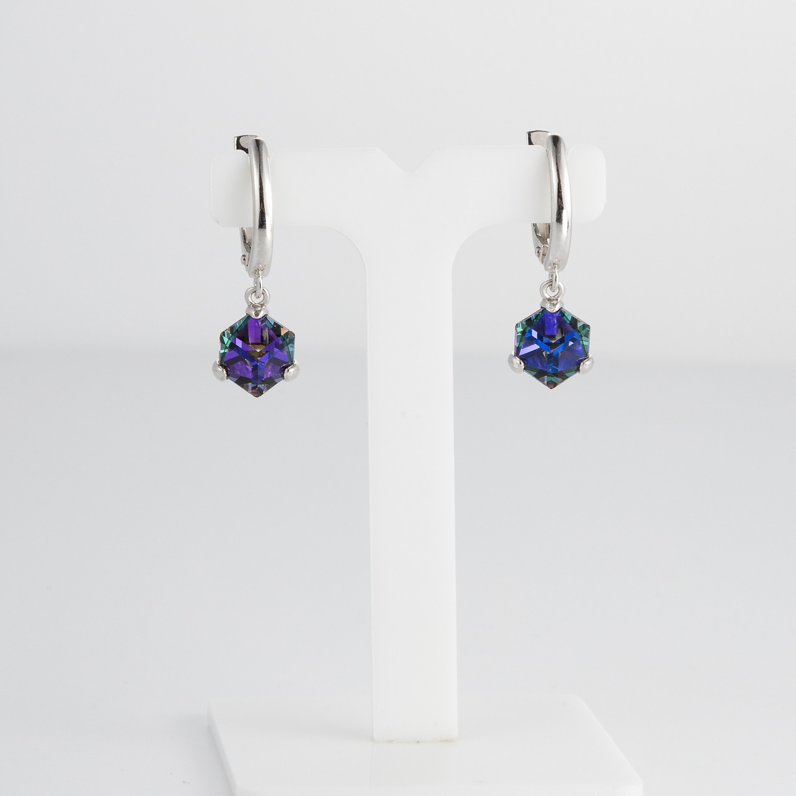 Предметная съемка бижутерии, часов и ювелирных изделий для  каталога, сайта, маркетплейсов. Студия коммерческой съемки ХВОЯ