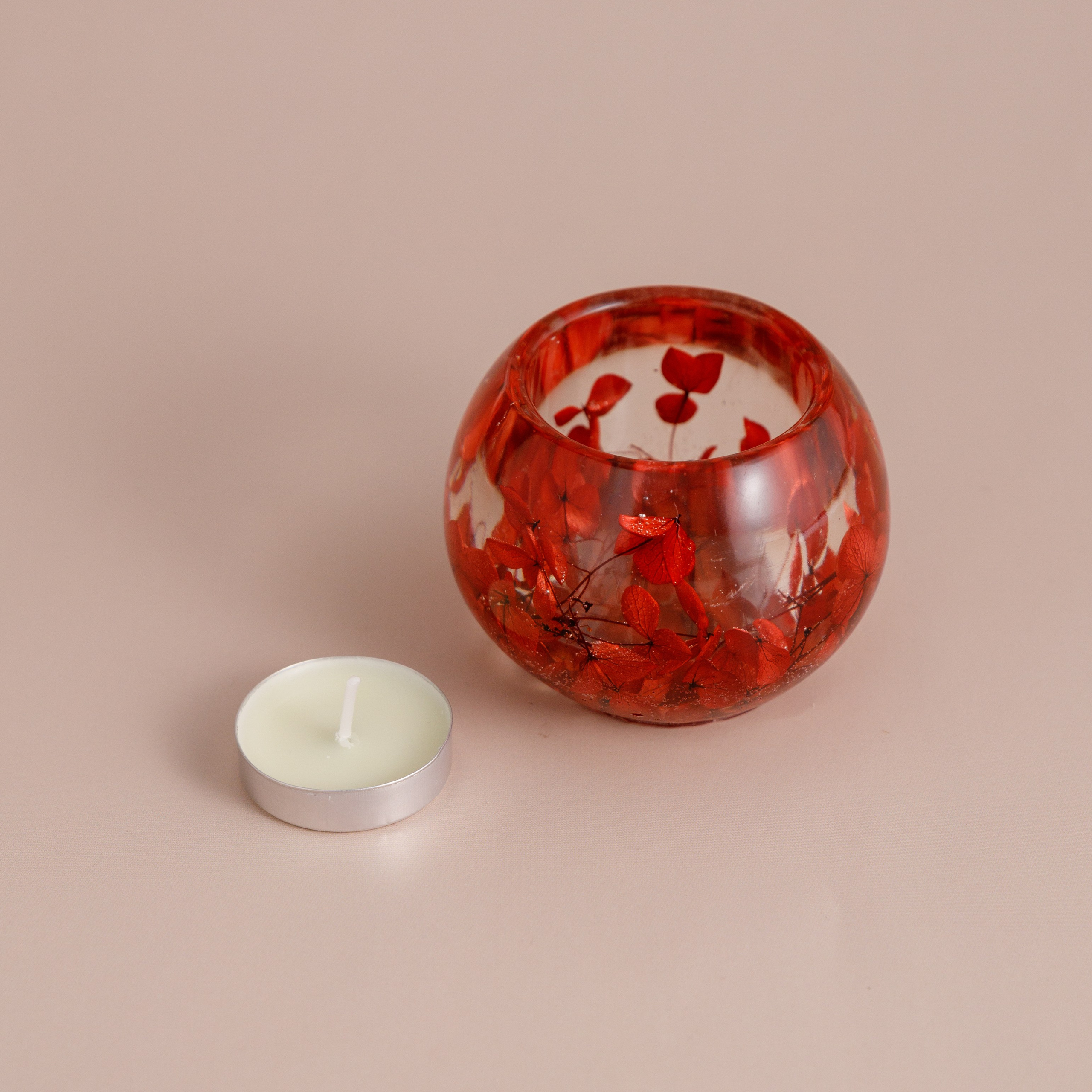 Свечи и подсвечники. Студия коммерческой съемки ХВОЯ