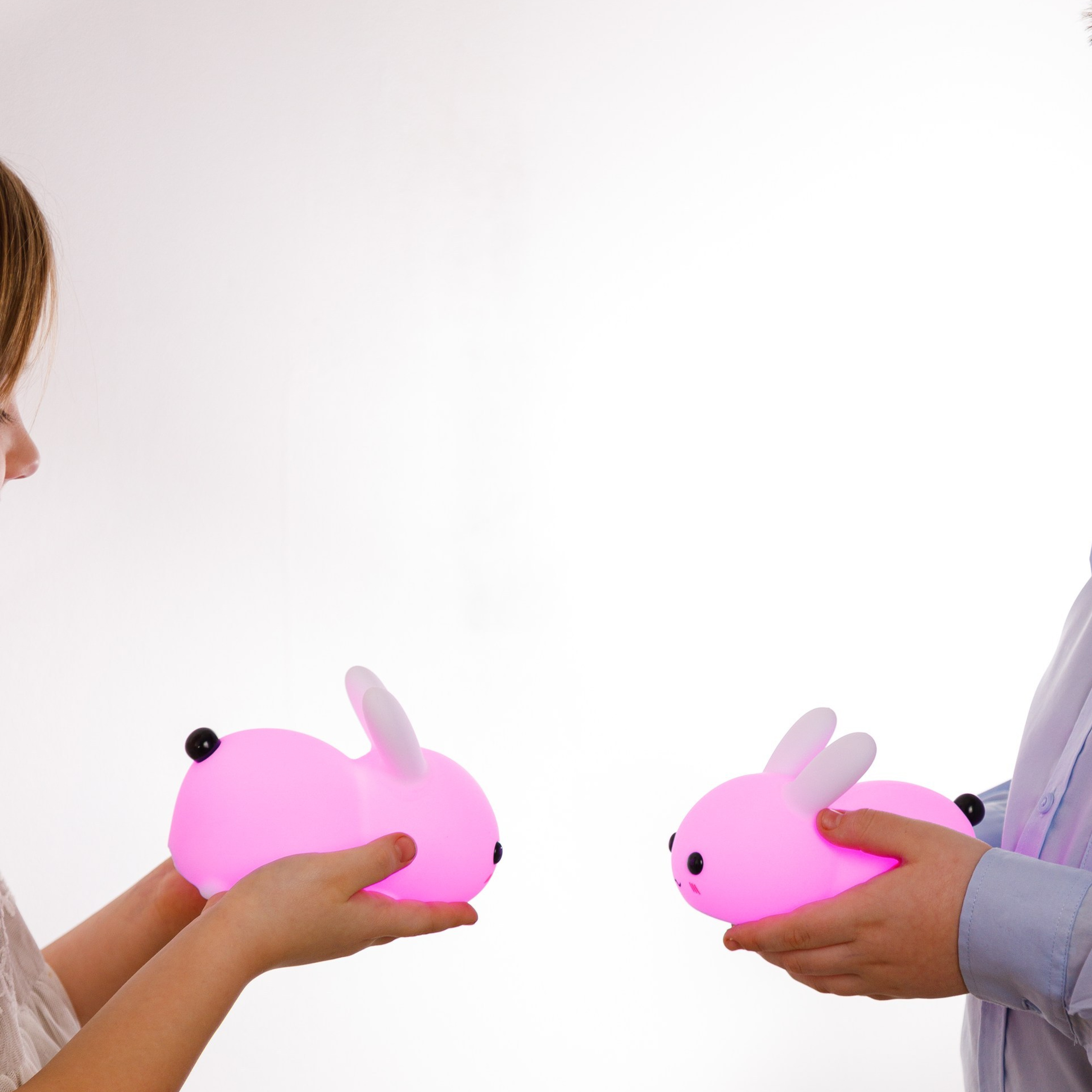 Светильники, подсвечники, свечи. Студия коммерческой съемки ХВОЯ