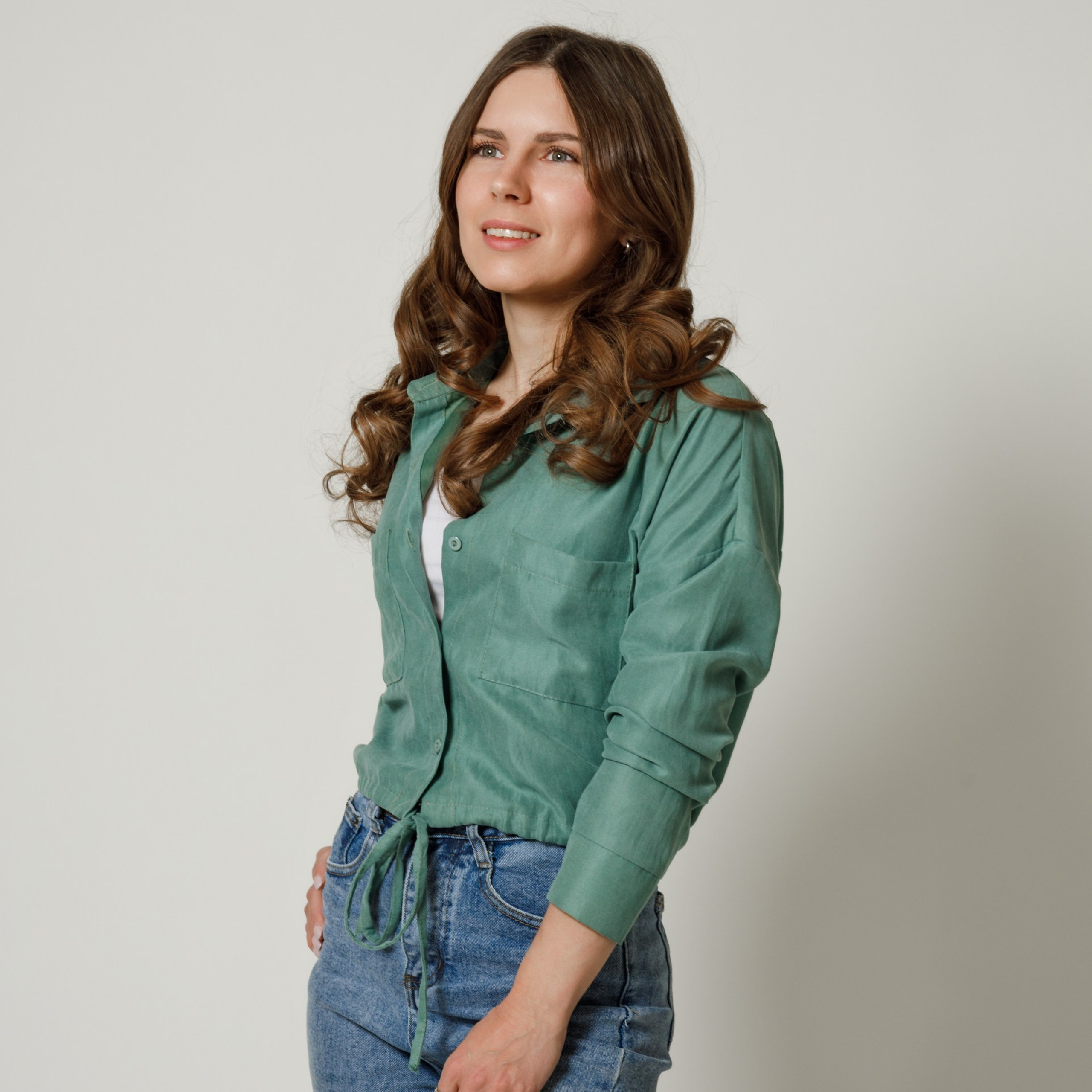 Деловая и индивидуальная фотосессия. Студия коммерческой съемки ХВОЯ