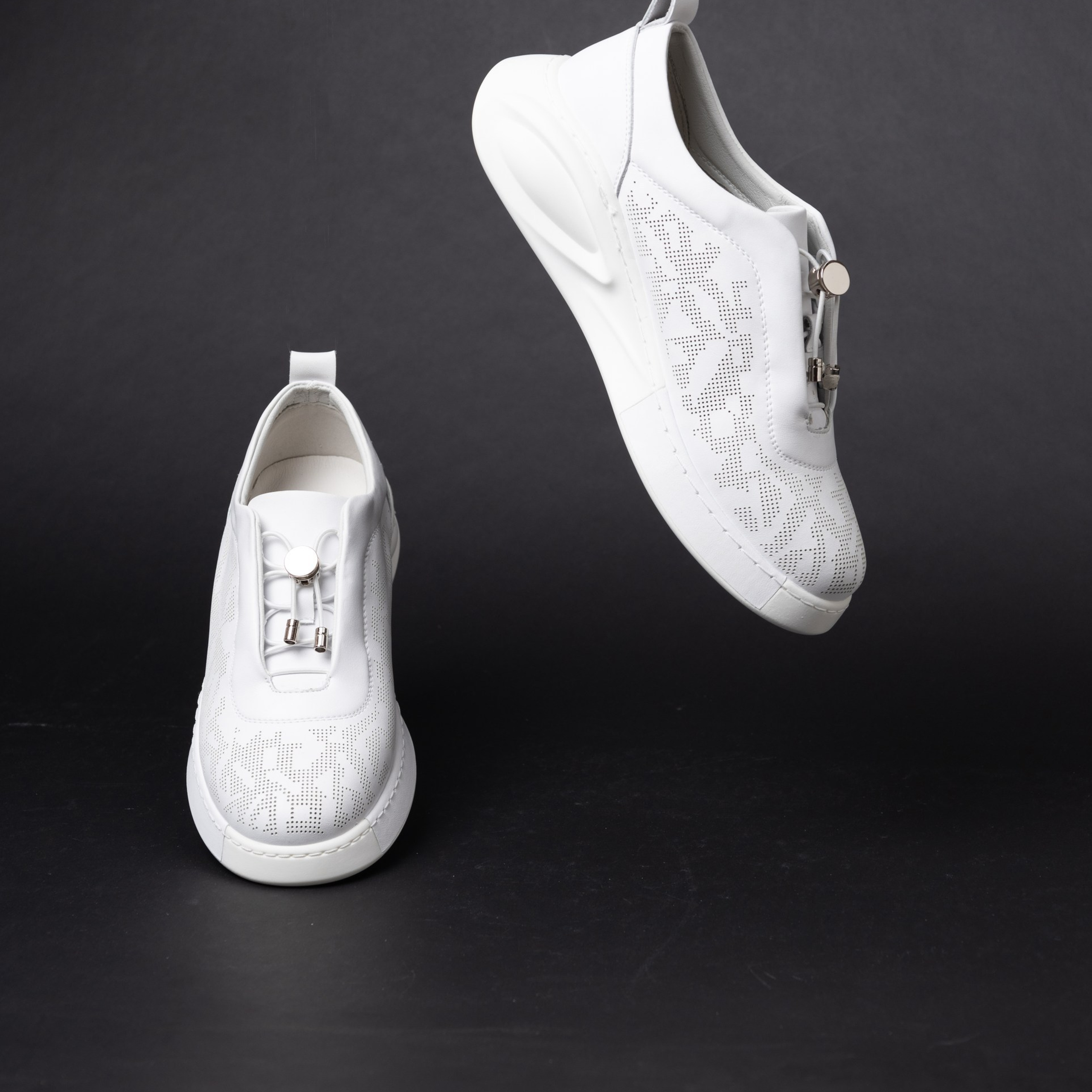 Фото с водой, дымом, левитация. Студия коммерческой съемки ХВОЯ